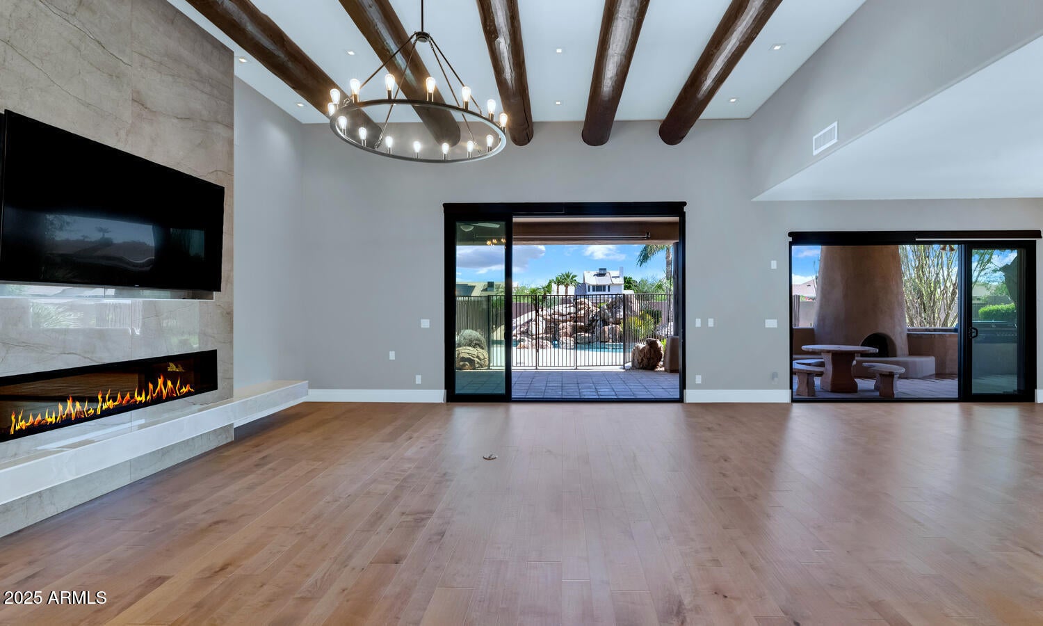 Glendale, Arizona, 85310, United States, 4 Bedrooms Bedrooms, ,4 BathroomsBathrooms,Residential,Active,1953274