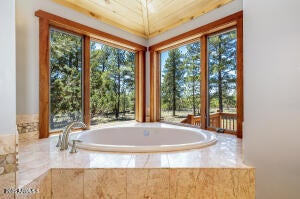 Flagstaff, Arizona, 86001, United States, 3 Bedrooms Bedrooms, ,4 BathroomsBathrooms,Residential,Active,2002669