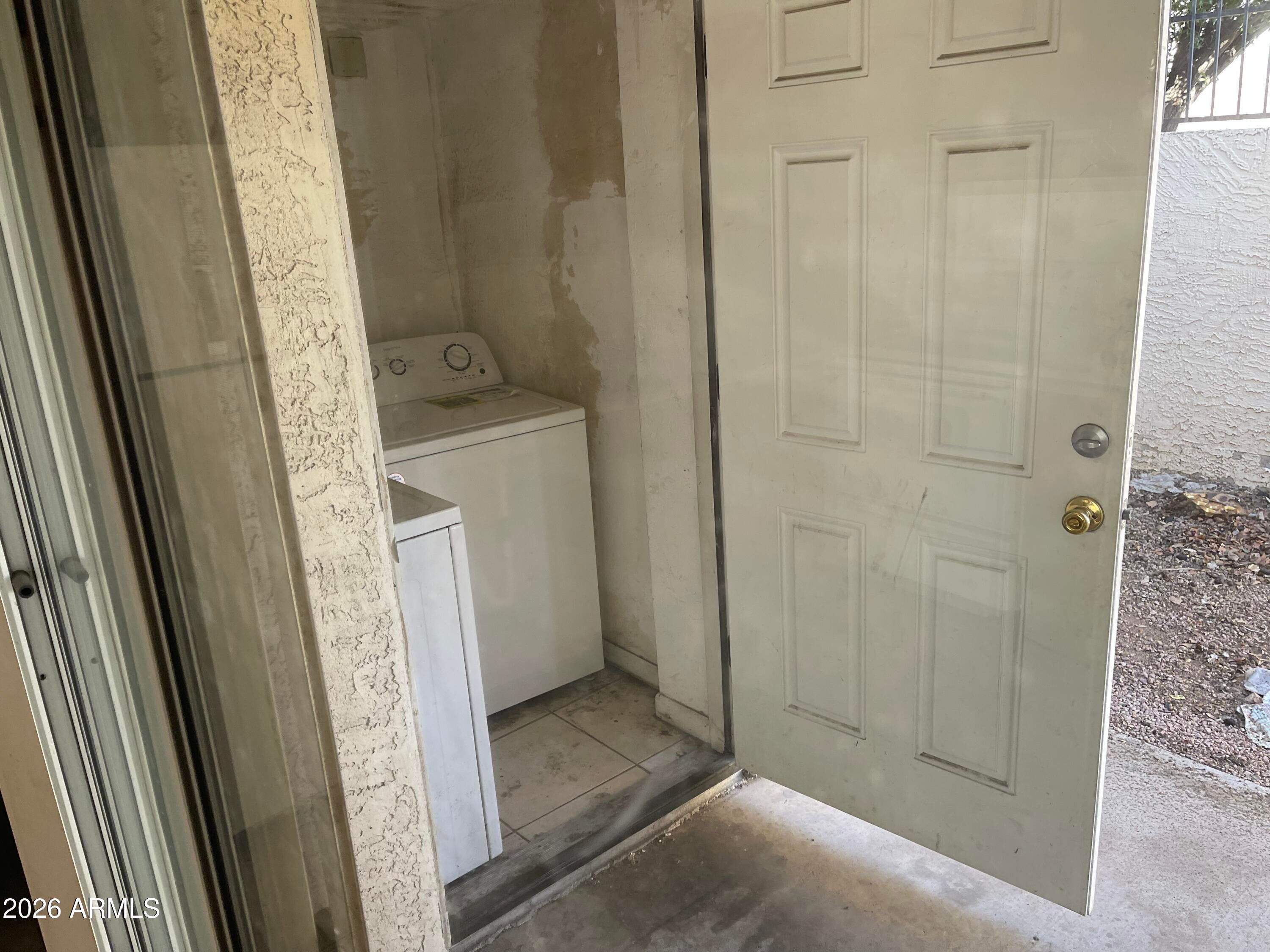 Tempe, Arizona, 85281, United States, ,Residential,Active,2010539