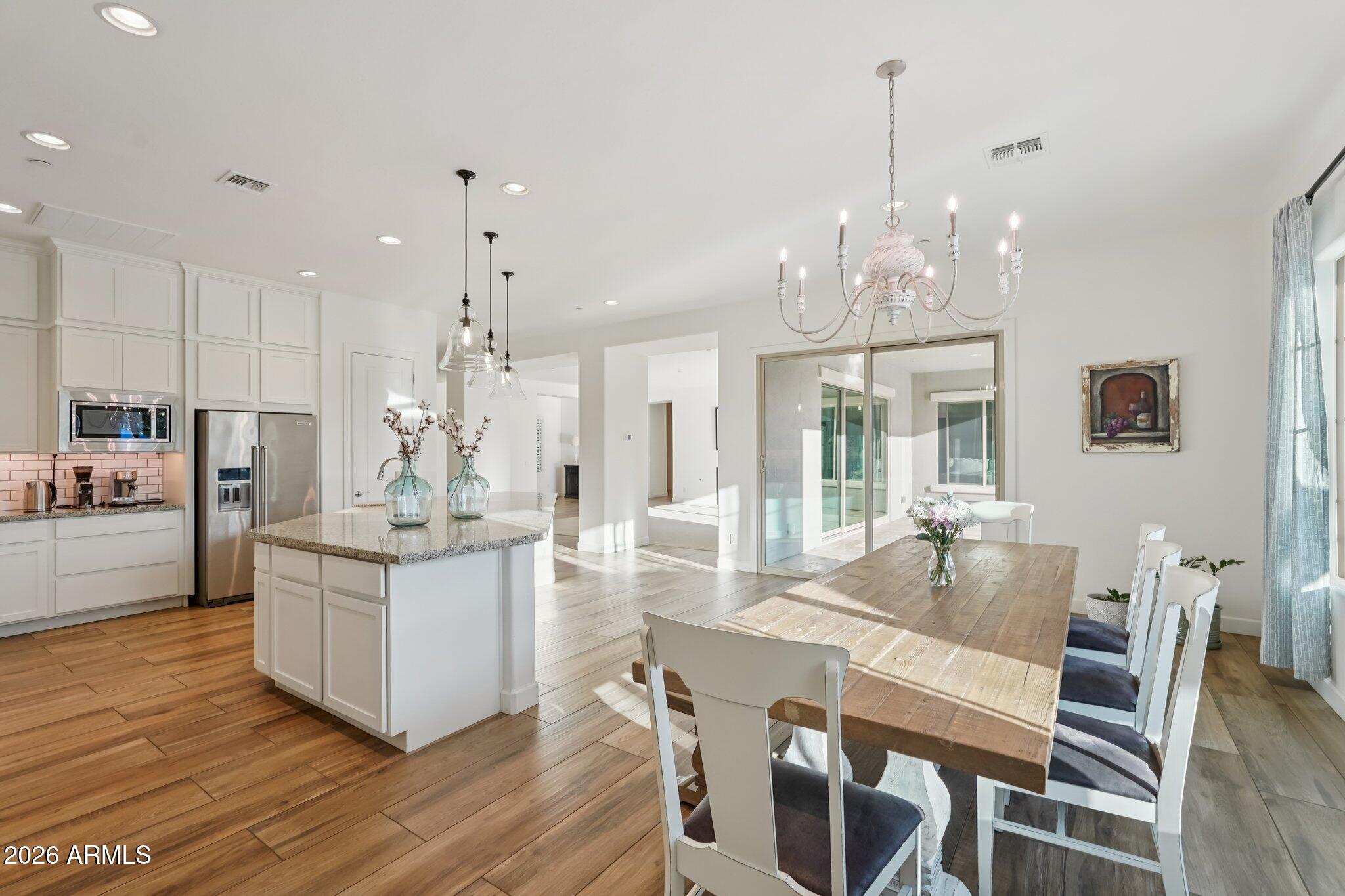 Peoria, Arizona, 85383, United States, 4 Bedrooms Bedrooms, ,4 BathroomsBathrooms,Residential,Active,2012902