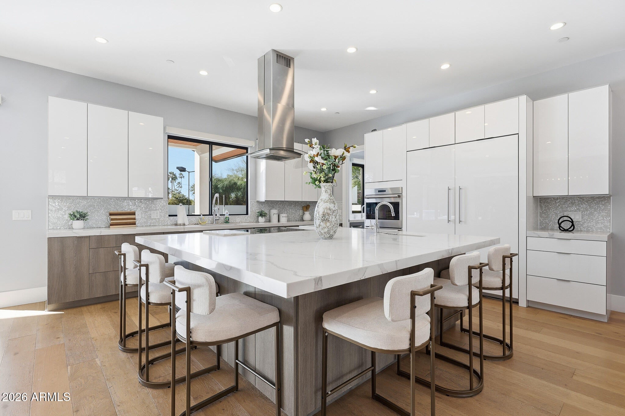 Phoenix, Arizona, 85018, United States, 6 Bedrooms Bedrooms, ,6 BathroomsBathrooms,Residential,Active,2012488