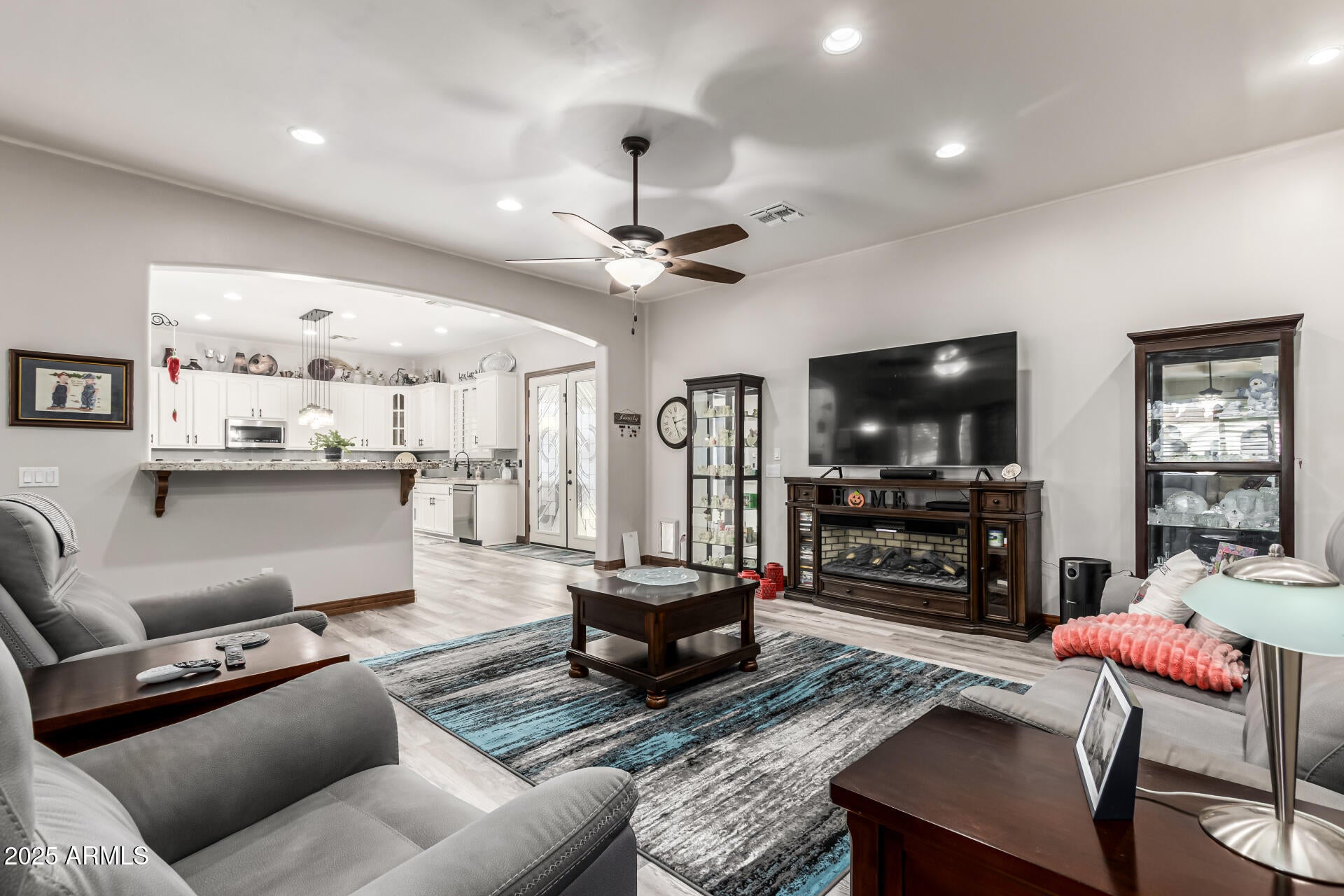 Buckeye, Arizona, 85326, United States, 4 Bedrooms Bedrooms, ,3 BathroomsBathrooms,Residential,Active,1986906