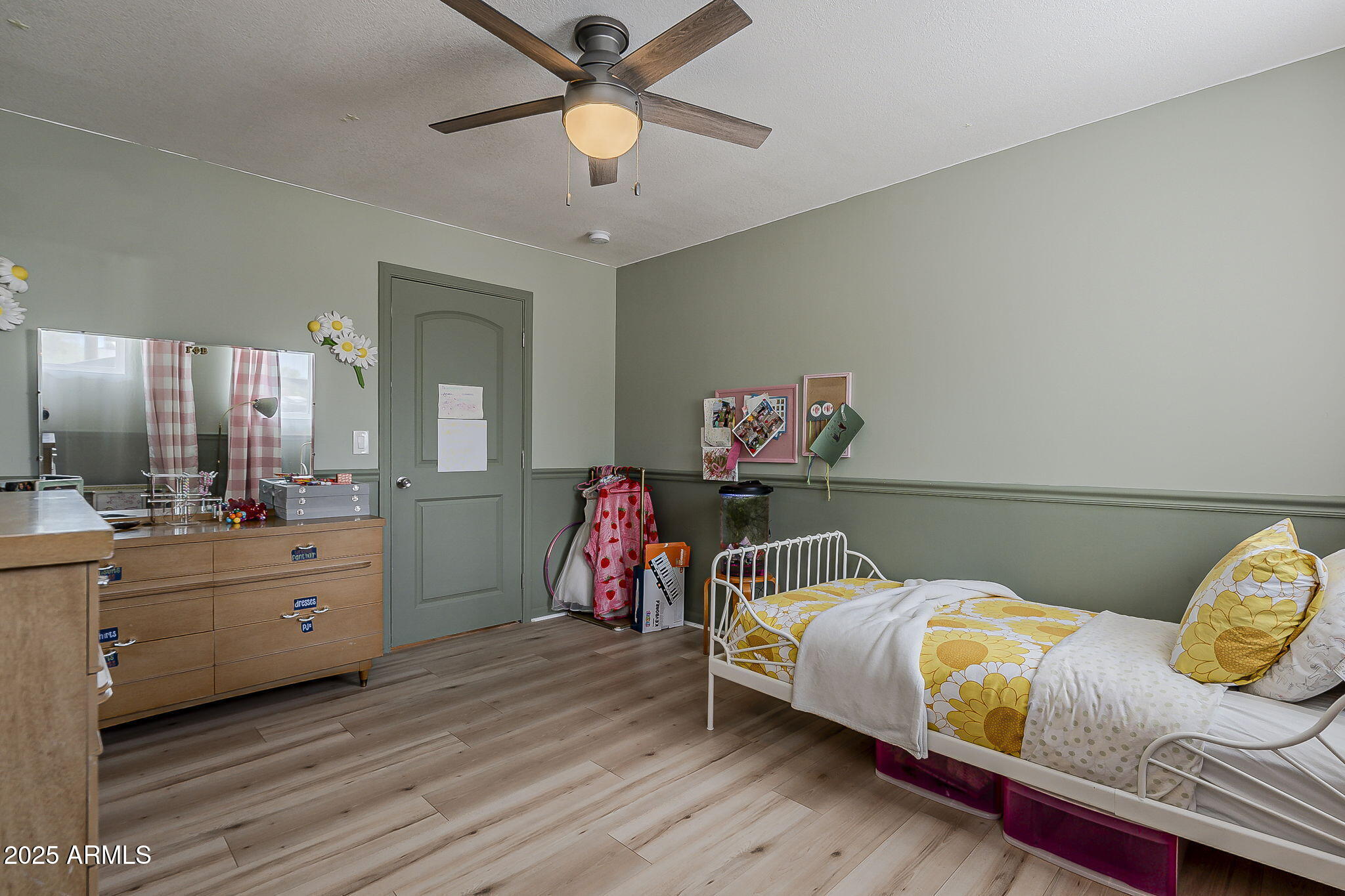 Phoenix, Arizona, 85020, United States, 4 Bedrooms Bedrooms, ,4 BathroomsBathrooms,Residential,Active,1946320