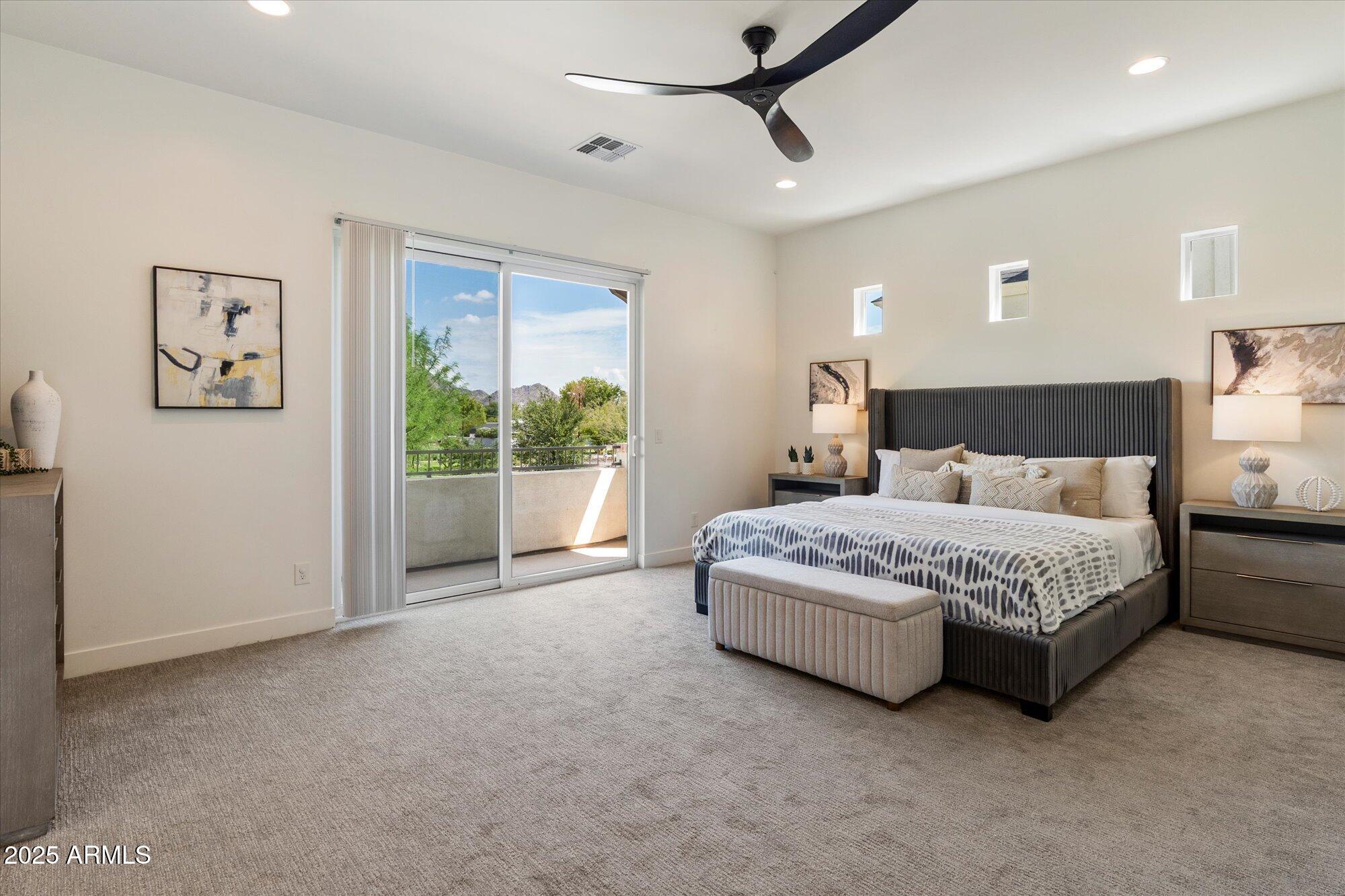 Phoenix, Arizona, 85021, United States, 4 Bedrooms Bedrooms, ,5 BathroomsBathrooms,Residential,Active,1929685