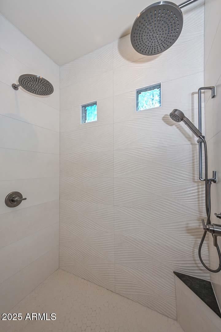 Peoria, Arizona, 85383, United States, 3 Bedrooms Bedrooms, ,4 BathroomsBathrooms,Residential,Active,1943830