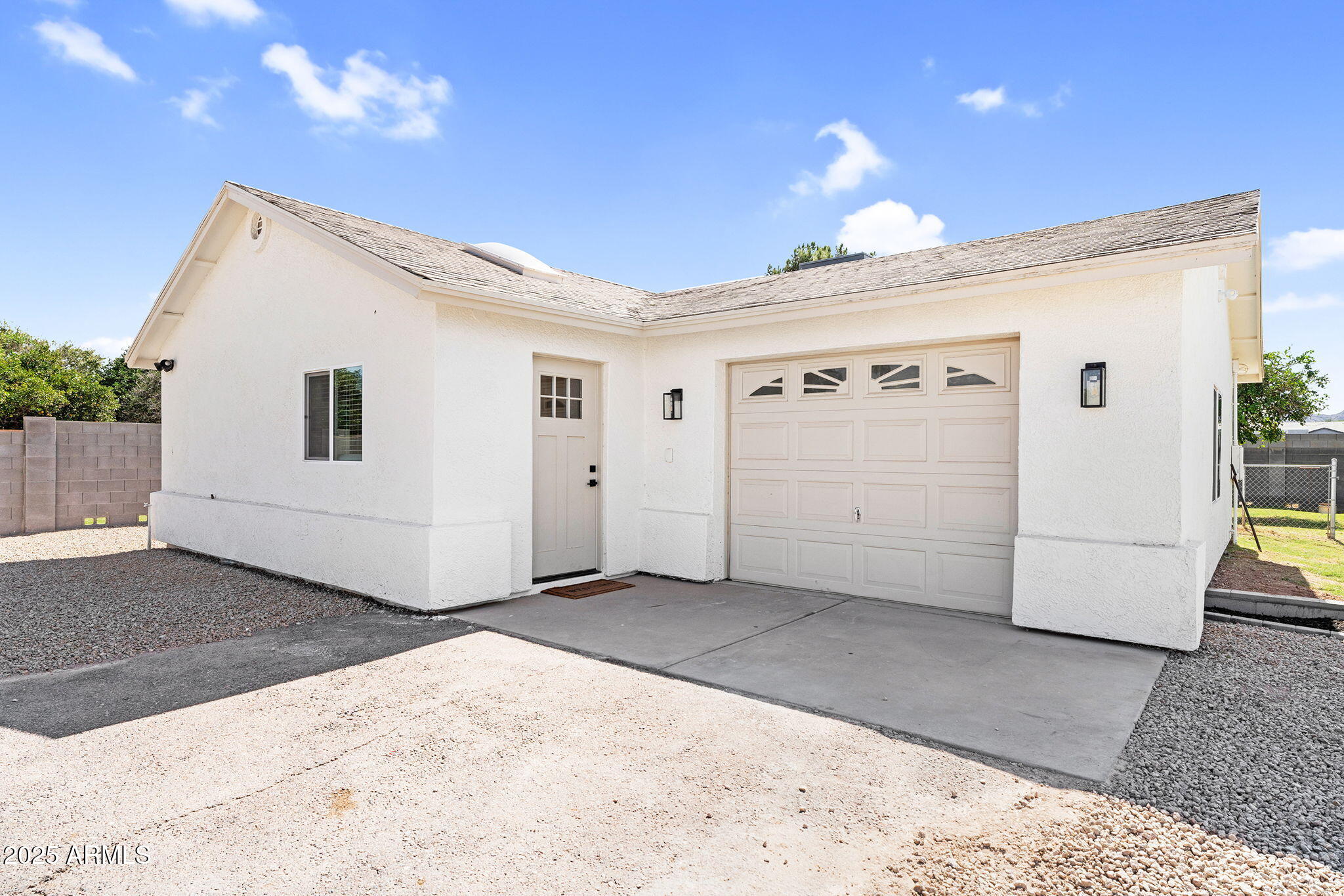 Gilbert, Arizona, 85298, United States, 5 Bedrooms Bedrooms, ,3 BathroomsBathrooms,Residential,Pending,2006857