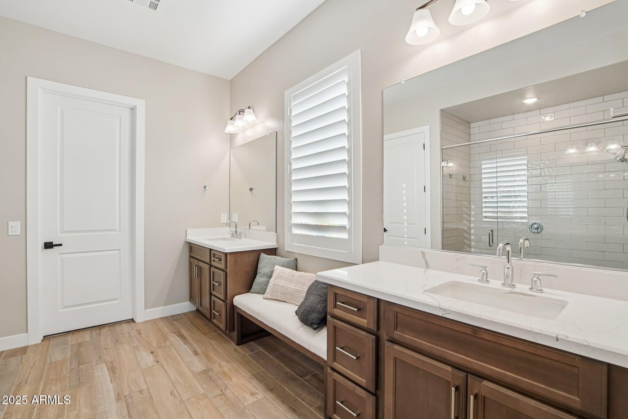 New River, Arizona, 85087, United States, 5 Bedrooms Bedrooms, ,4 BathroomsBathrooms,Residential,Active,1986912