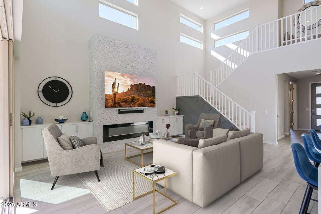 Phoenix, Arizona, 85050, United States, 4 Bedrooms Bedrooms, ,4 BathroomsBathrooms,Residential,Active,2007184