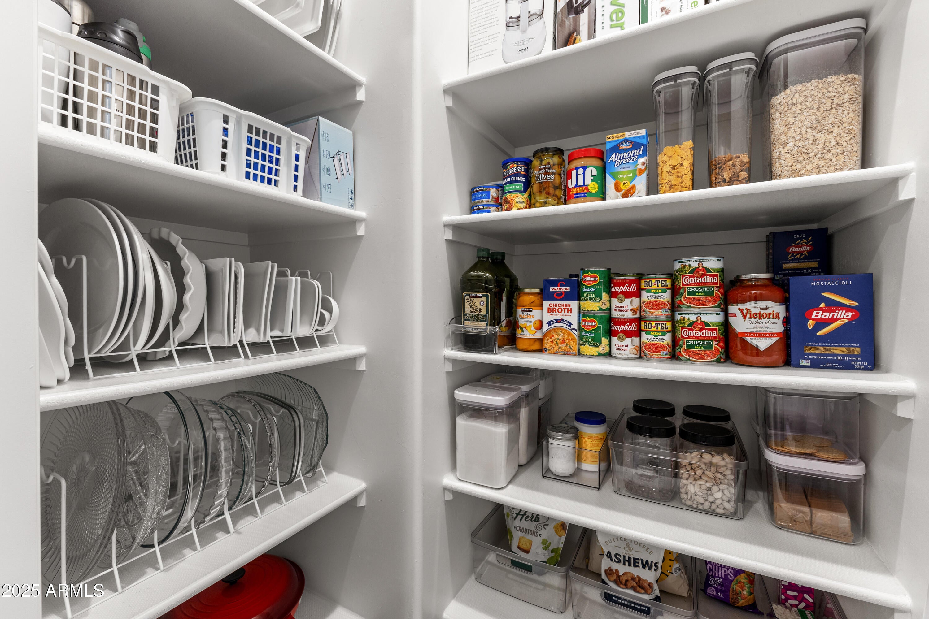 Rio Verde, Arizona, 85263, United States, 3 Bedrooms Bedrooms, ,4 BathroomsBathrooms,Residential,Contingent,2008339