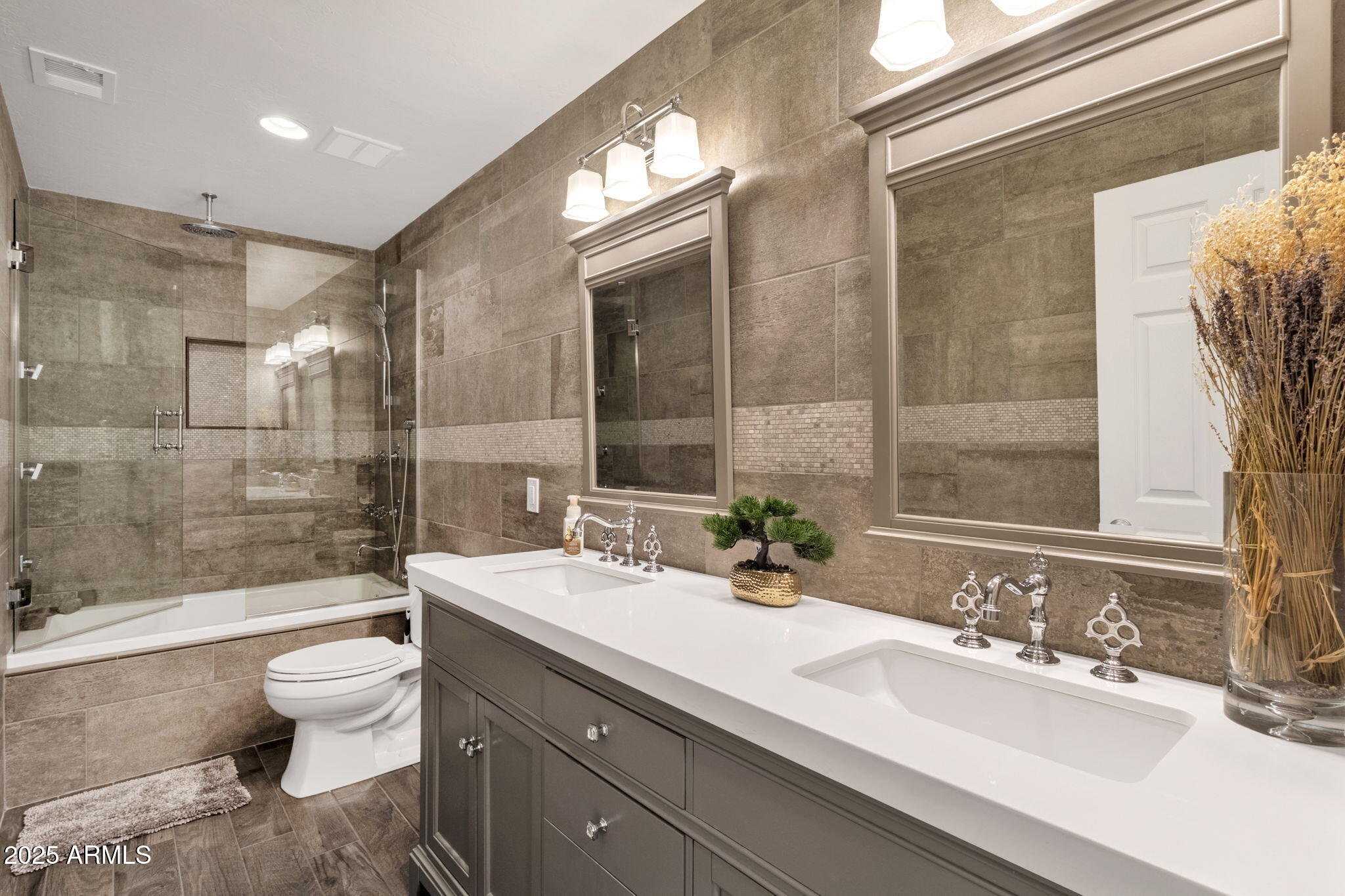 Cave Creek, Arizona, 85331, United States, 5 Bedrooms Bedrooms, ,4 BathroomsBathrooms,Residential,Active,1914836