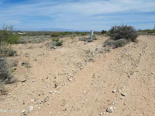 2744 N NOOGARD LN # 1, COCHISE, AZ 85606, photo 4 of 14