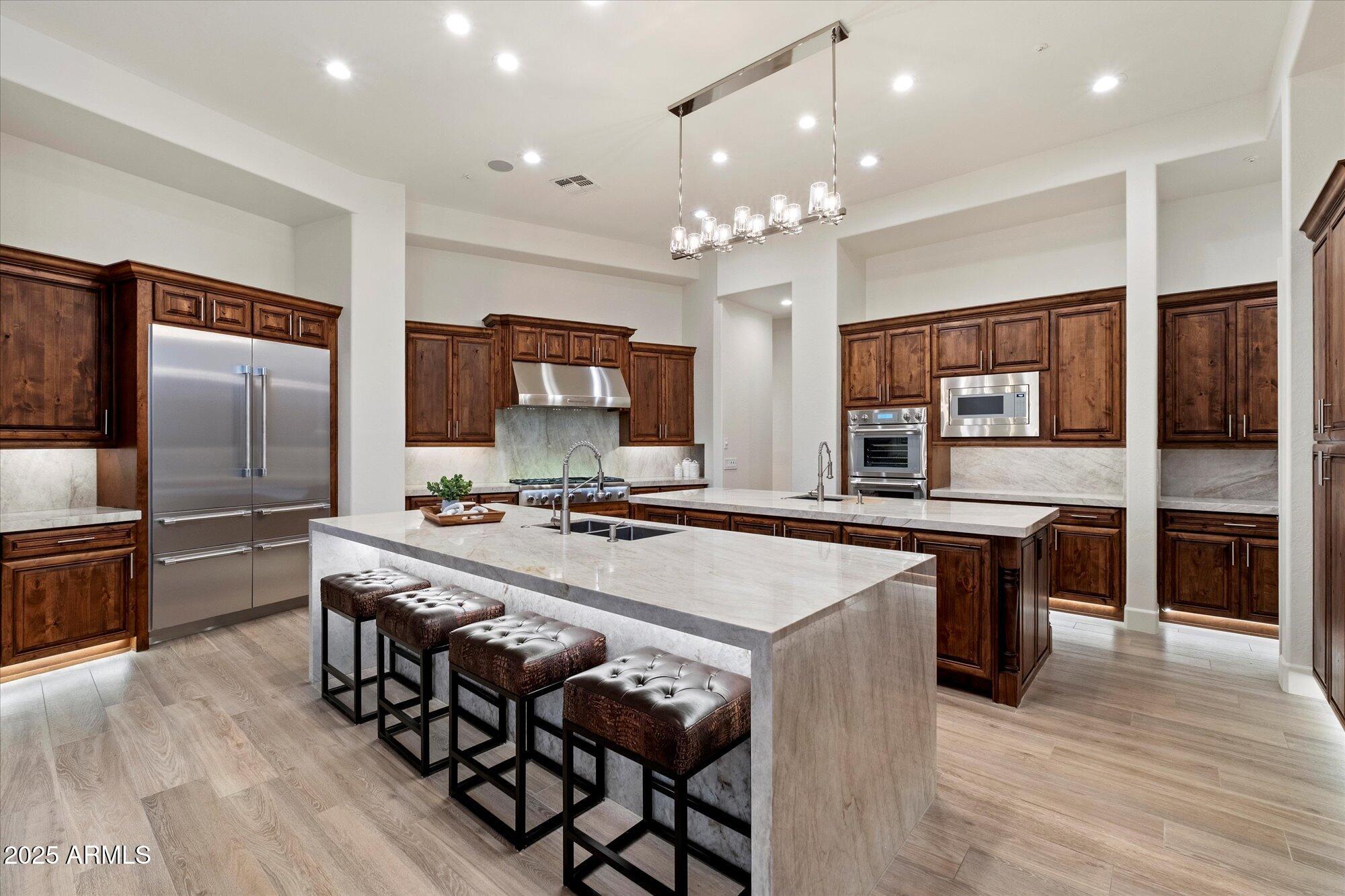 Scottsdale, Arizona, 85266, United States, 5 Bedrooms Bedrooms, ,7 BathroomsBathrooms,Residential,Active,1914791