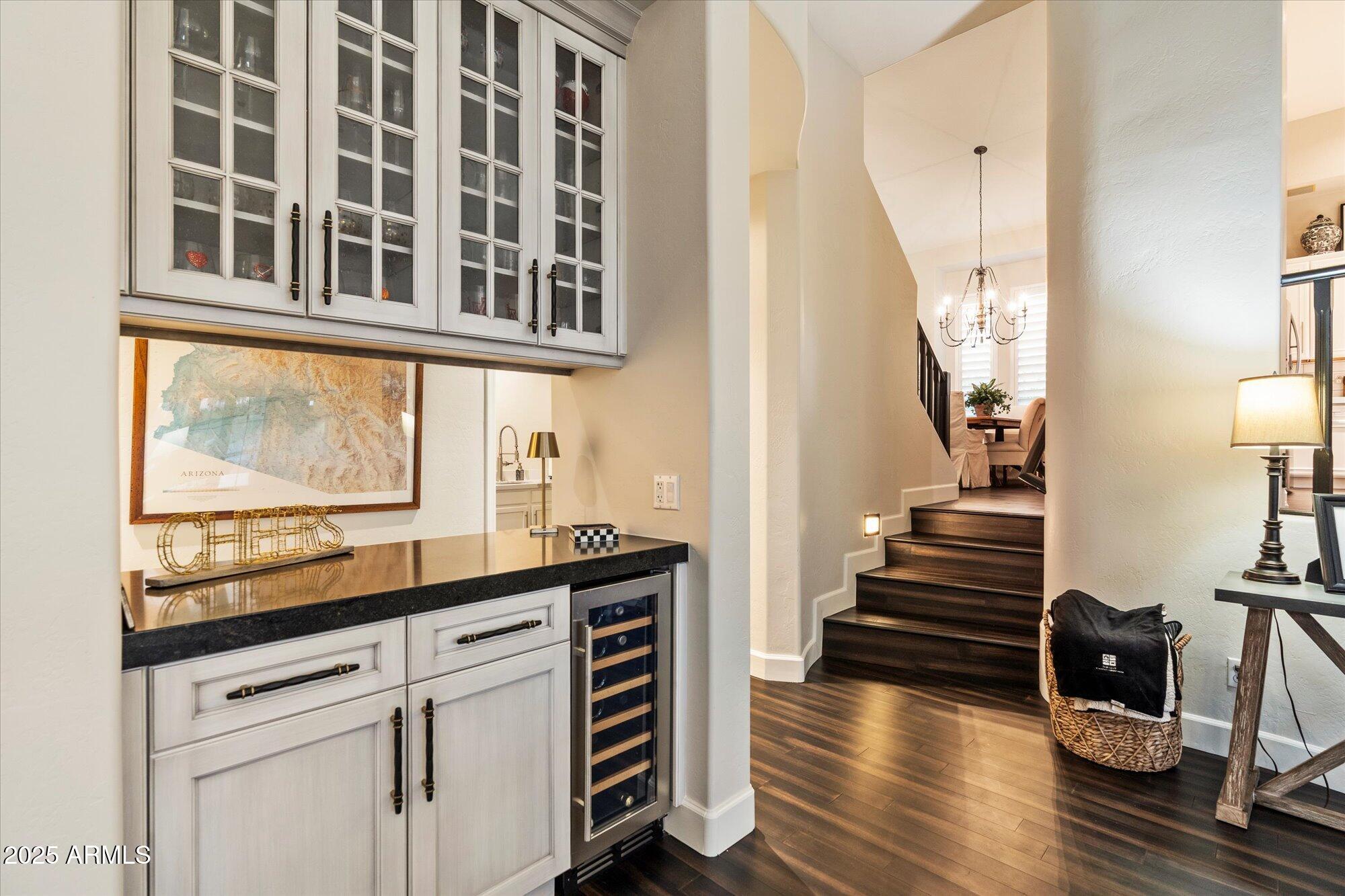 Phoenix, Arizona, 85054, United States, 4 Bedrooms Bedrooms, ,3 BathroomsBathrooms,Residential,Active,2008269