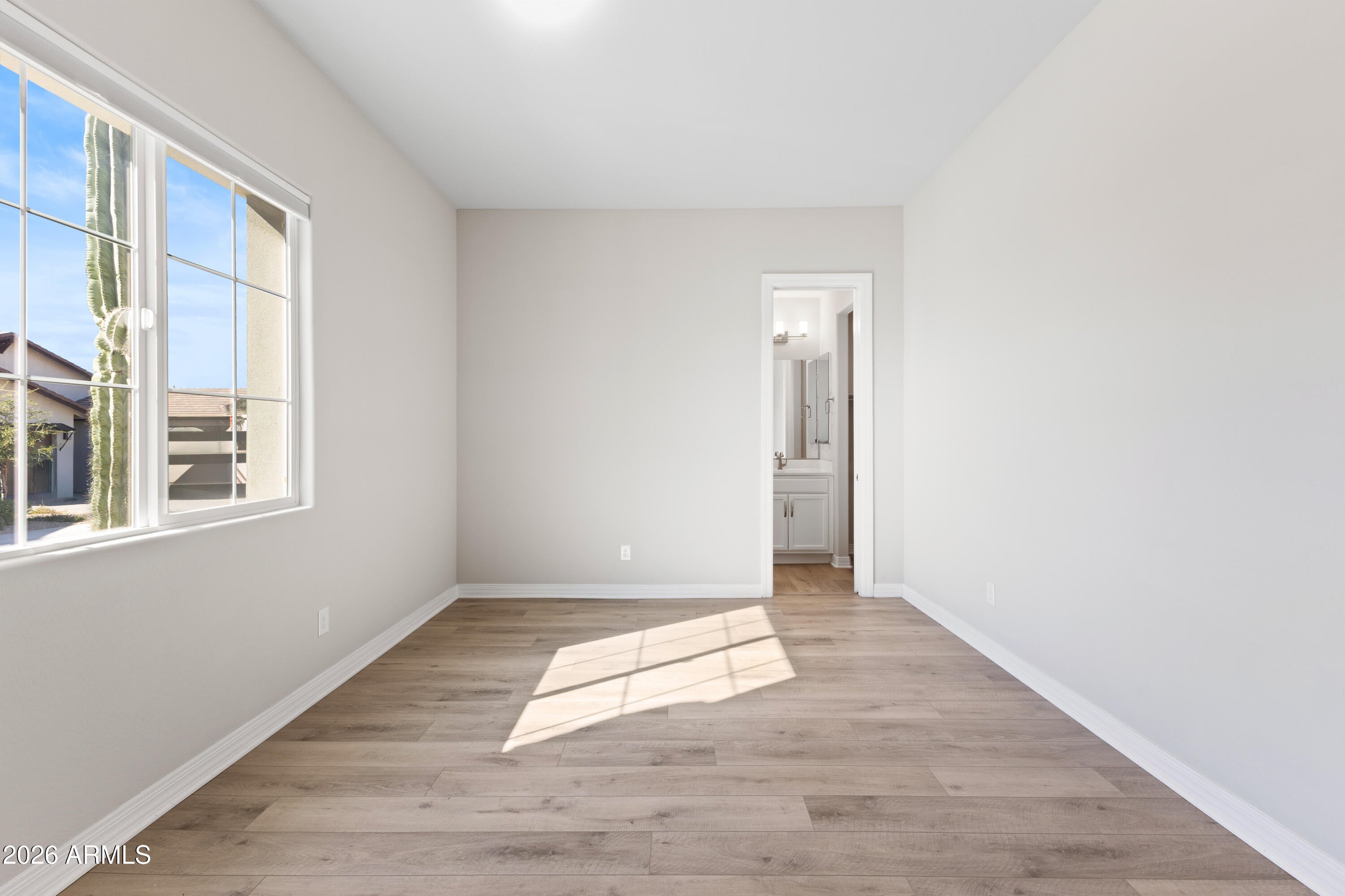 Cave Creek, Arizona, 85331, United States, 4 Bedrooms Bedrooms, ,4 BathroomsBathrooms,Residential,Active,2011415