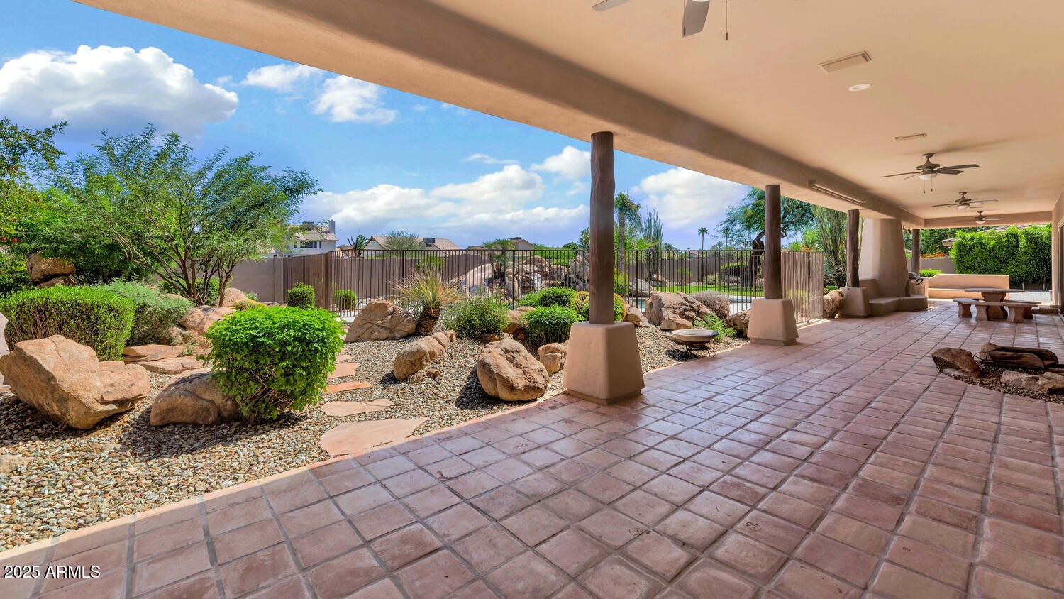 Glendale, Arizona, 85310, United States, 4 Bedrooms Bedrooms, ,4 BathroomsBathrooms,Residential,Active,1953274