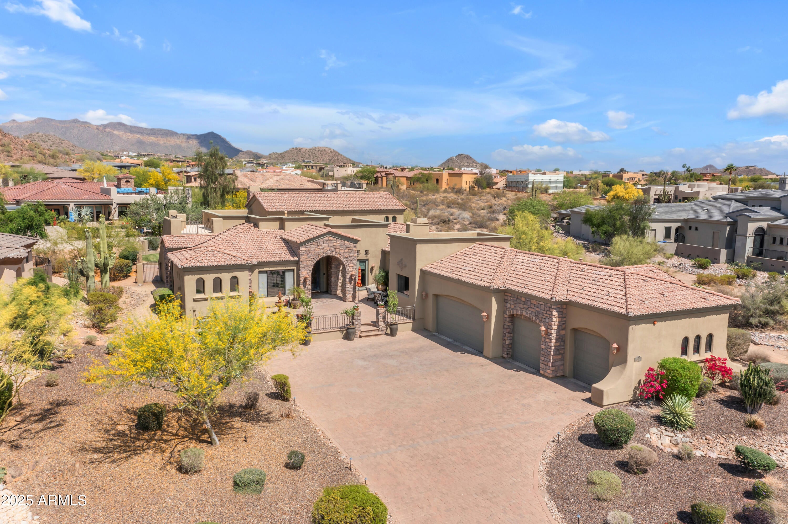 Mesa, Arizona, 85207, United States, 4 Bedrooms Bedrooms, ,3 BathroomsBathrooms,Residential,Active,1798058