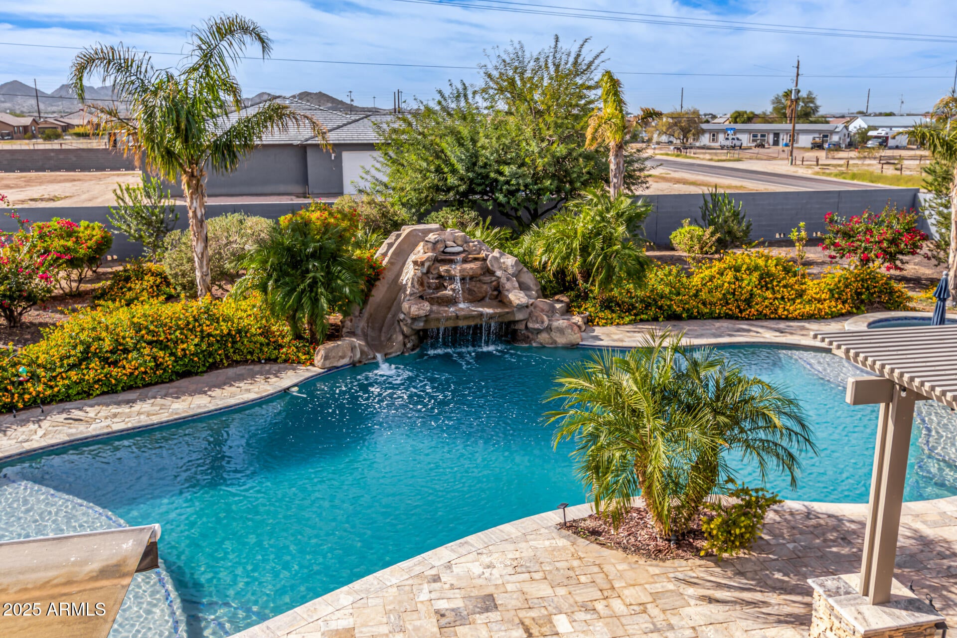 Buckeye, Arizona, 85326, United States, 4 Bedrooms Bedrooms, ,3 BathroomsBathrooms,Residential,Active,1986906