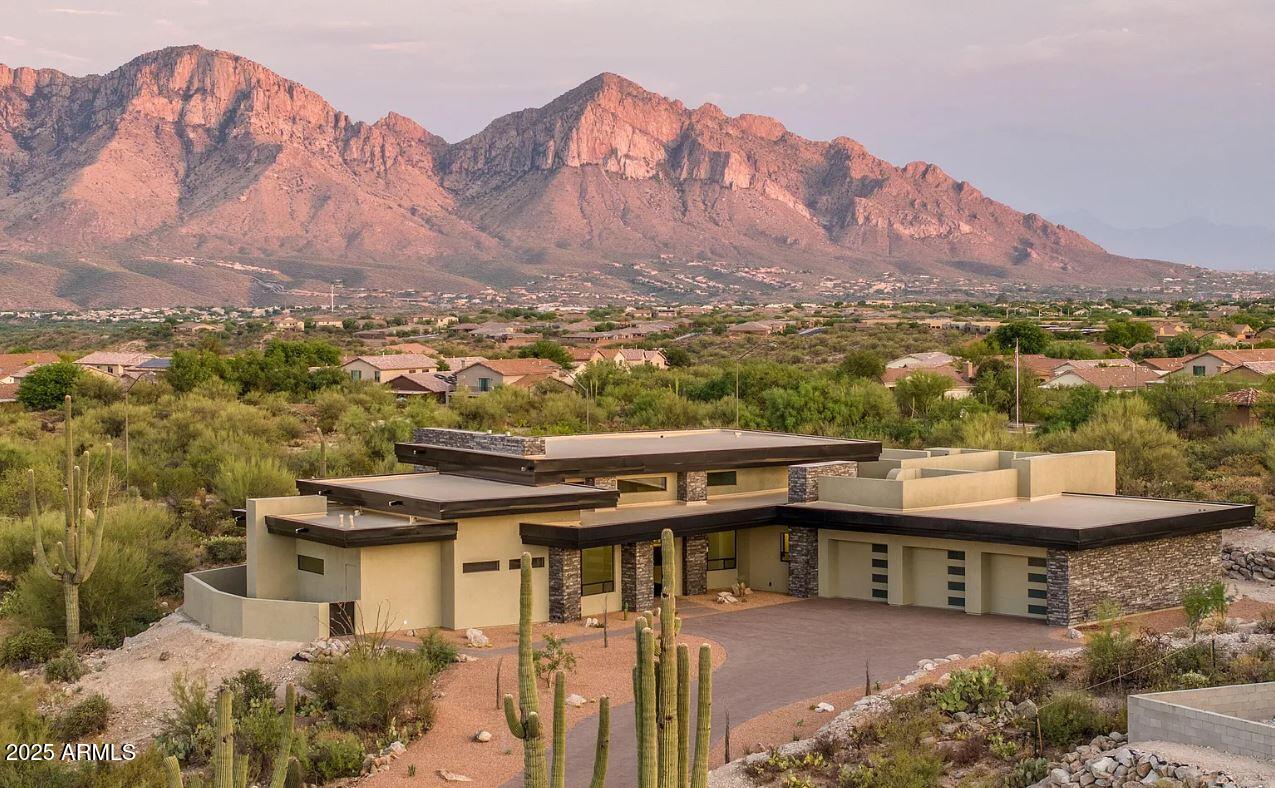 Carefree, Arizona, 85377, United States, 4 Bedrooms Bedrooms, ,5 BathroomsBathrooms,Residential,Active,1944110