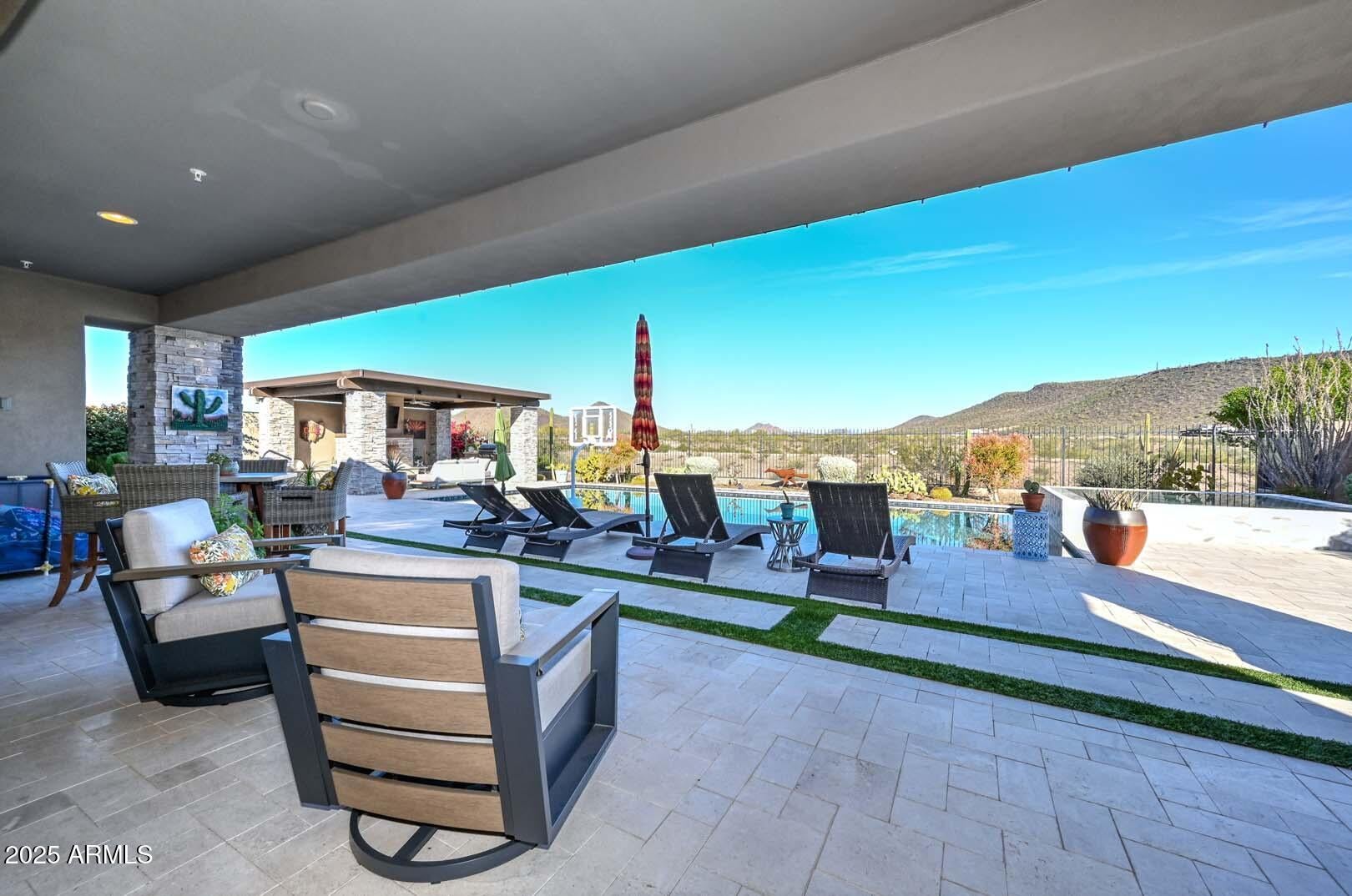 Peoria, Arizona, 85383, United States, 3 Bedrooms Bedrooms, ,4 BathroomsBathrooms,Residential,Active,2007344