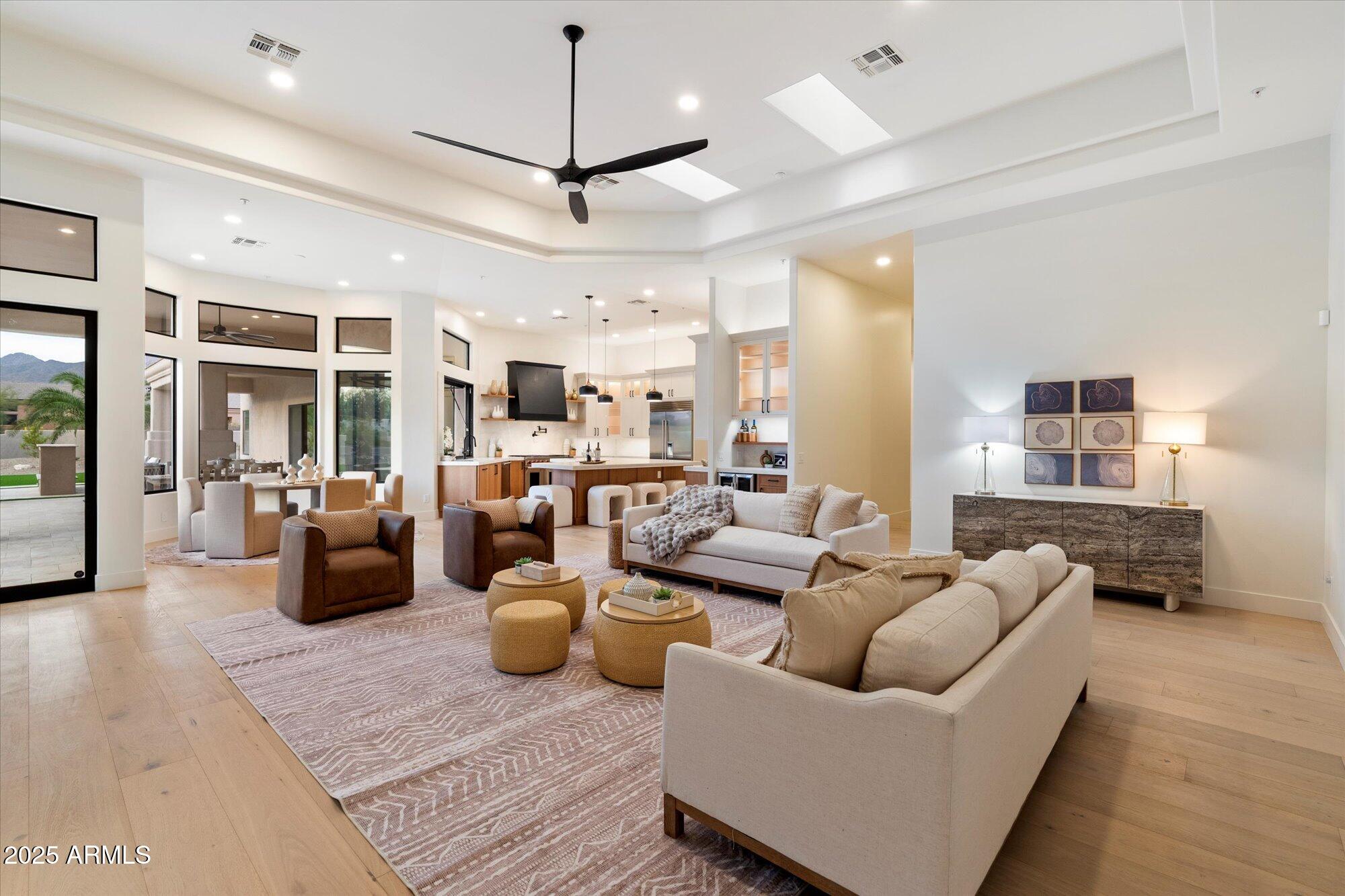 Scottsdale, Arizona, 85259, United States, 5 Bedrooms Bedrooms, ,5 BathroomsBathrooms,Residential,Active,1945499