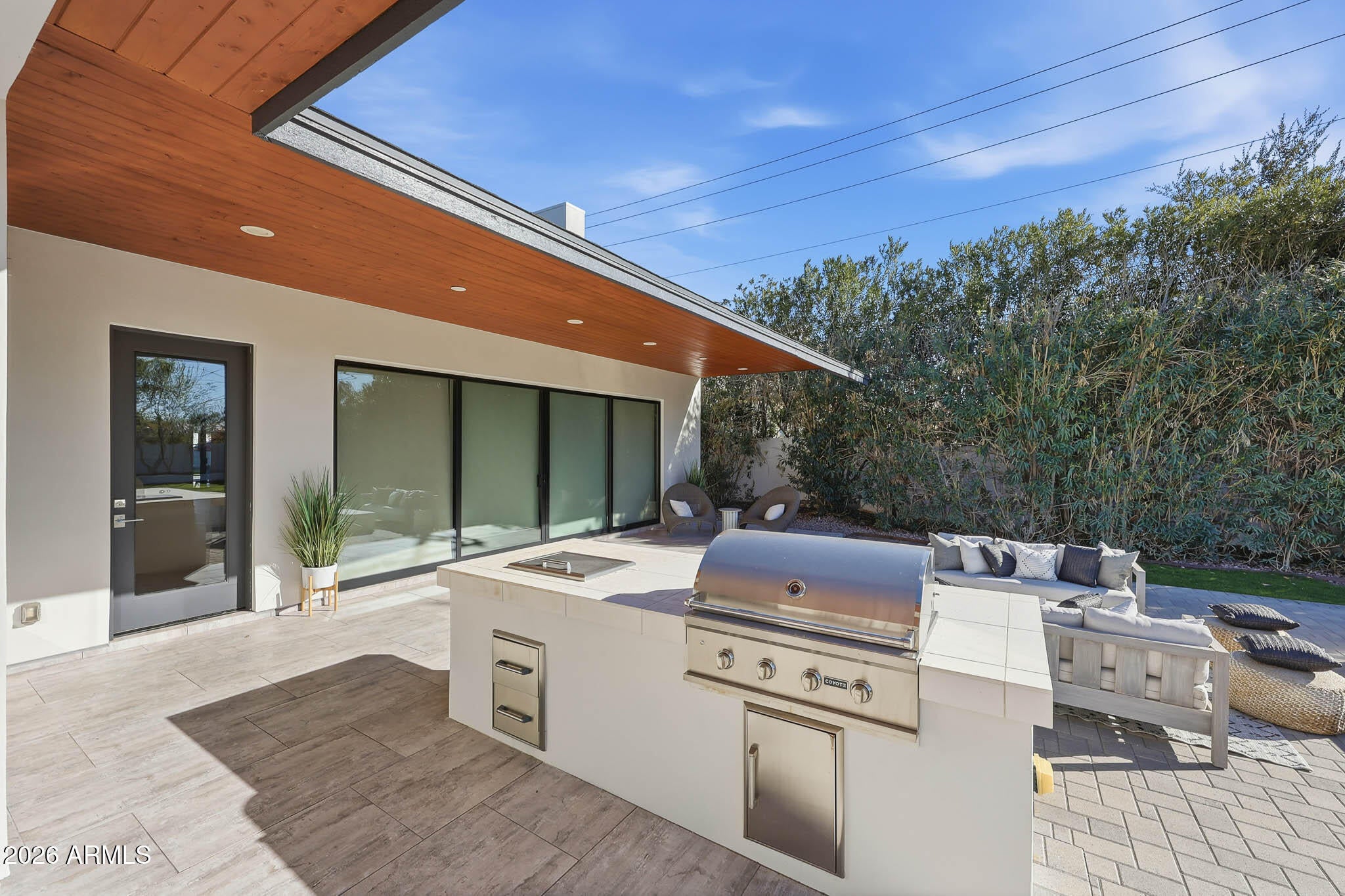 Phoenix, Arizona, 85018, United States, 6 Bedrooms Bedrooms, ,6 BathroomsBathrooms,Residential,Active,2012488