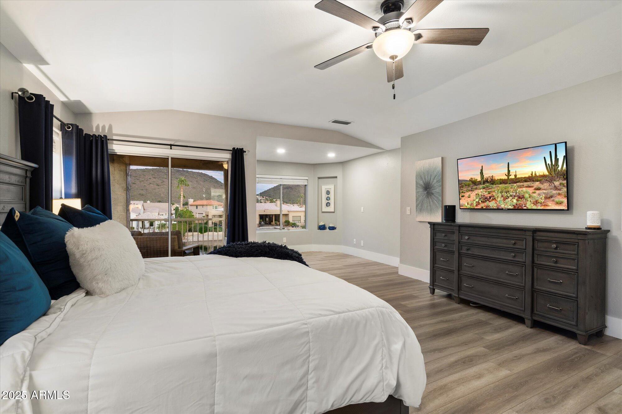 Glendale, Arizona, 85308, United States, 5 Bedrooms Bedrooms, ,4 BathroomsBathrooms,Residential,Active,1969681