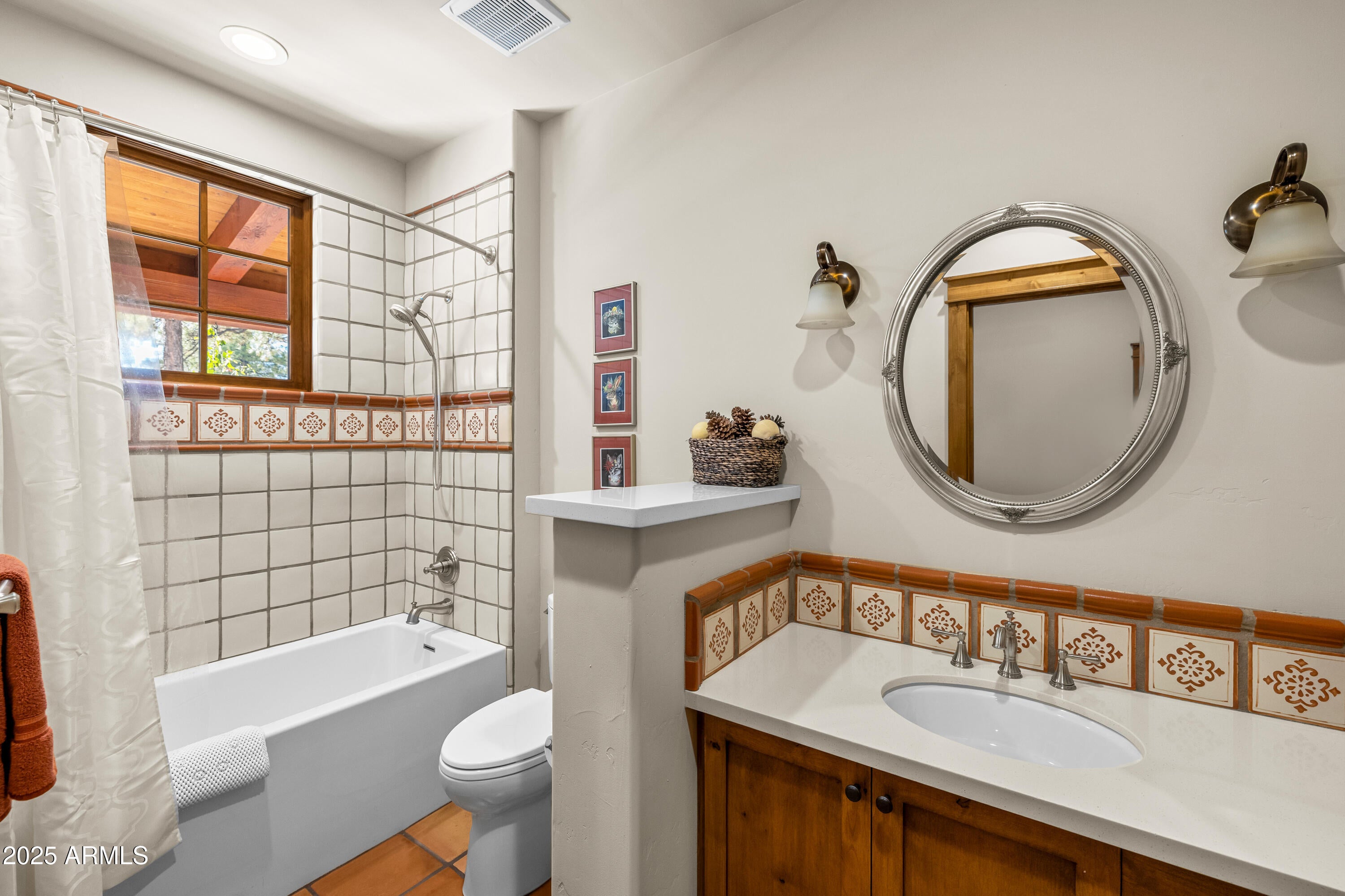 Flagstaff, Arizona, 86001, United States, 4 Bedrooms Bedrooms, ,4 BathroomsBathrooms,Residential,Active,2002671