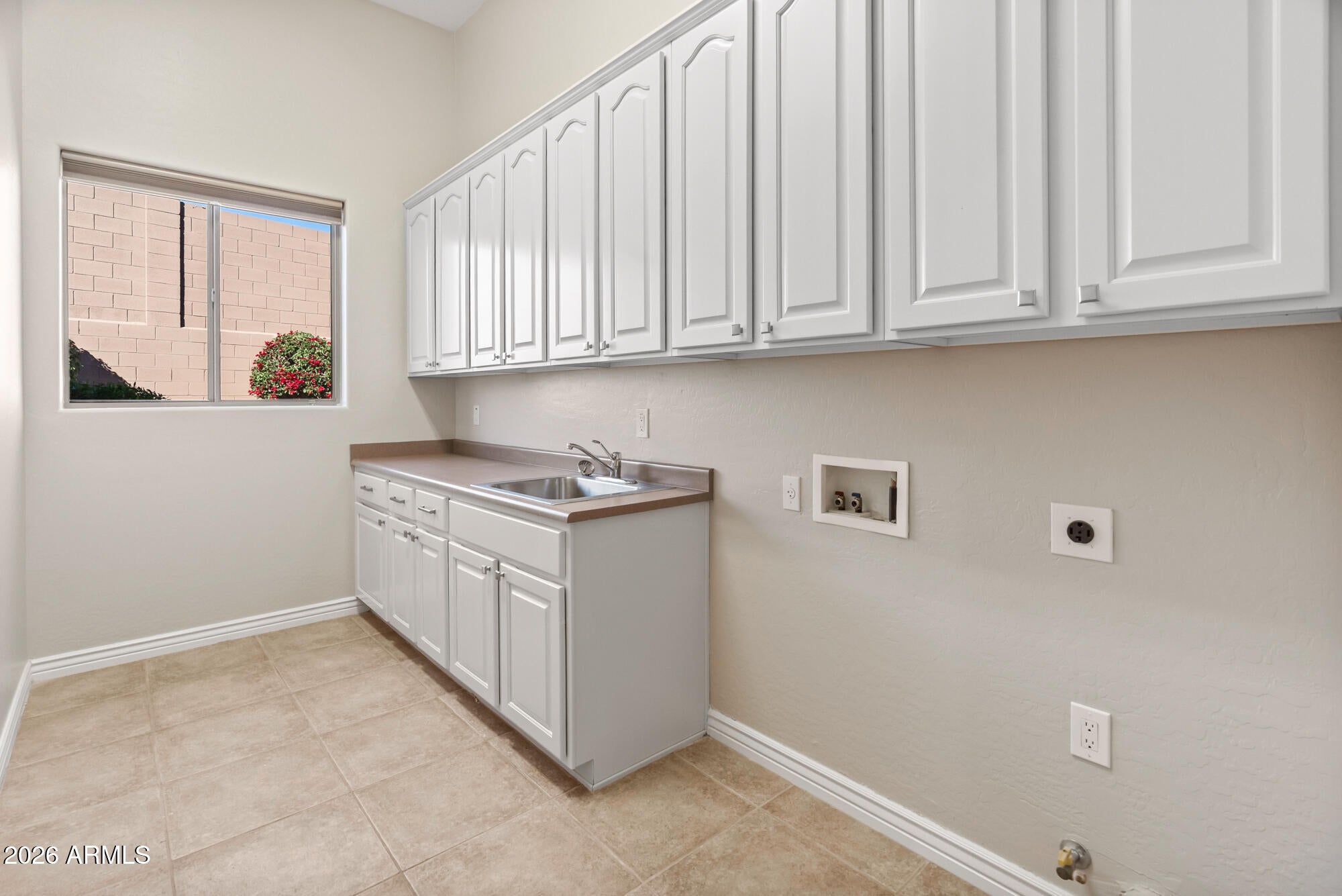 Anthem, Arizona, 85086, United States, 4 Bedrooms Bedrooms, ,5 BathroomsBathrooms,Residential,Active,2014594