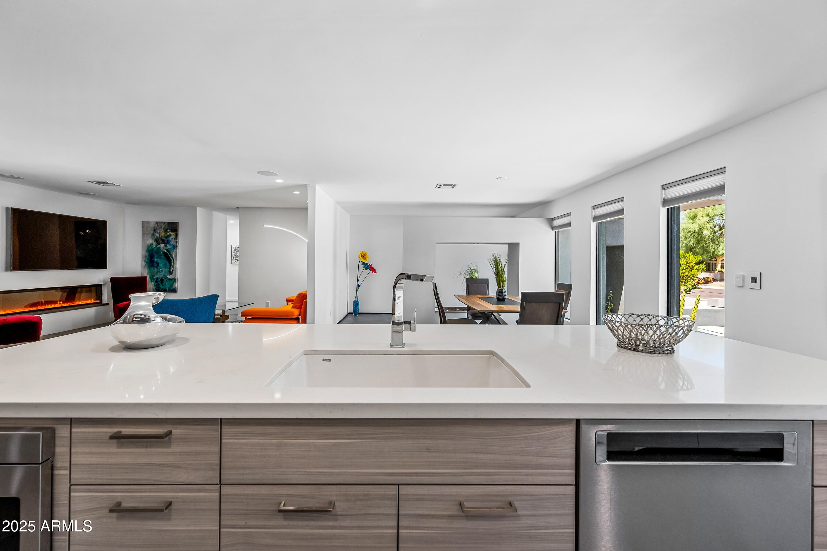 Scottsdale, Arizona, 85254, United States, 4 Bedrooms Bedrooms, ,2 BathroomsBathrooms,Residential,Active,1894530