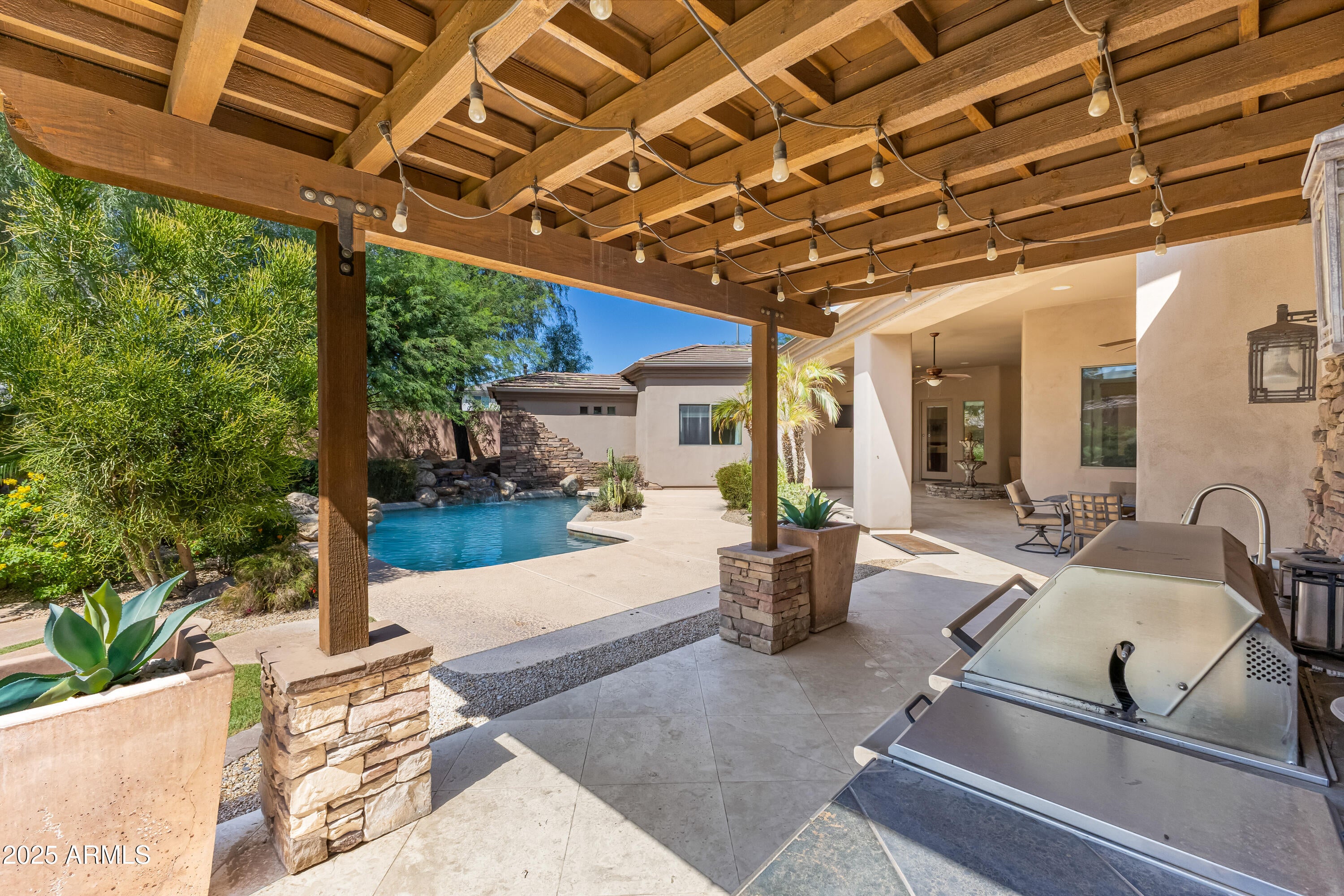 Scottsdale, Arizona, 85260, United States, 5 Bedrooms Bedrooms, ,5 BathroomsBathrooms,Residential,Active,1941373