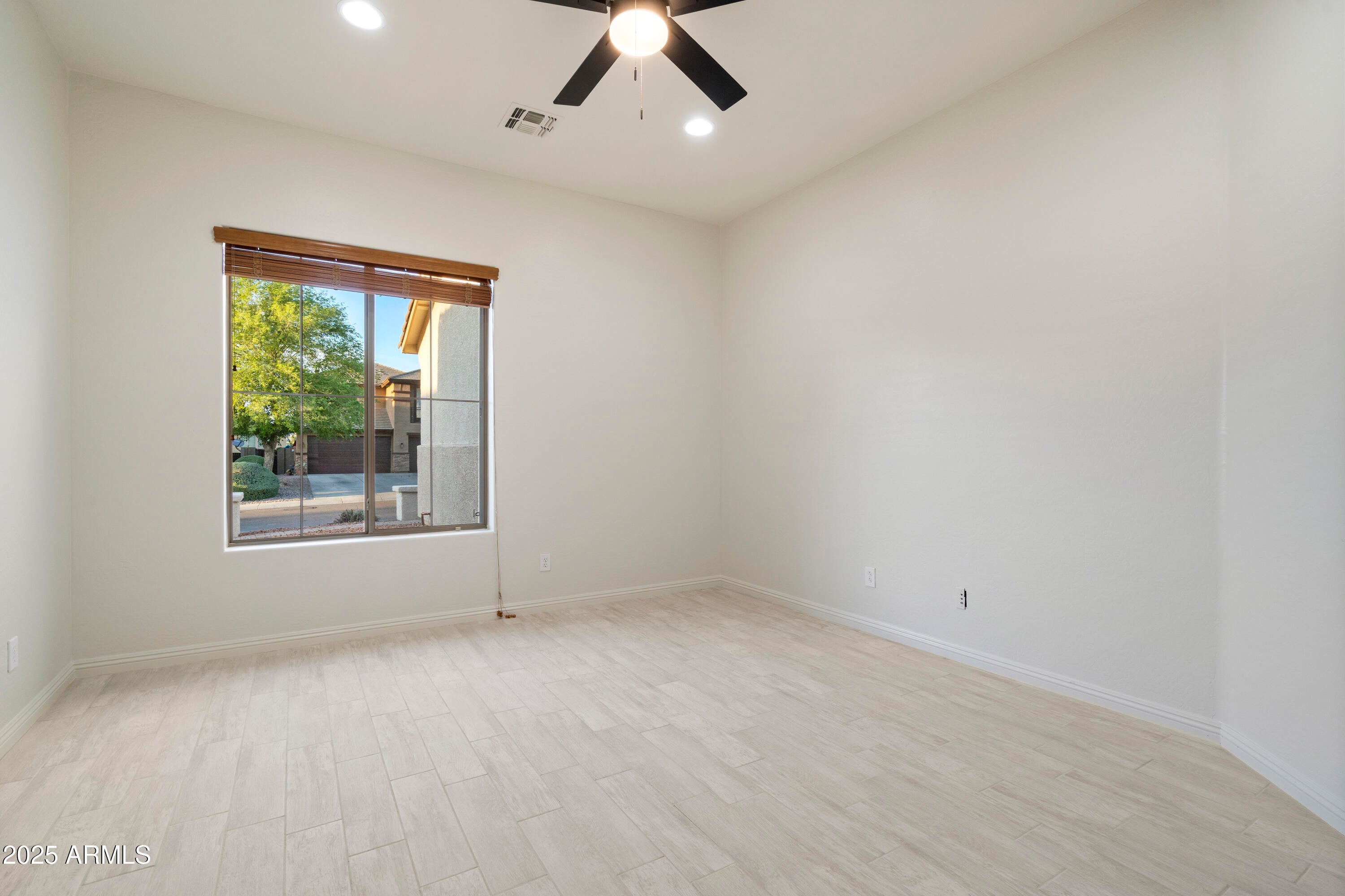 Anthem, Arizona, 85086, United States, 4 Bedrooms Bedrooms, ,3 BathroomsBathrooms,Residential,Active,1791405