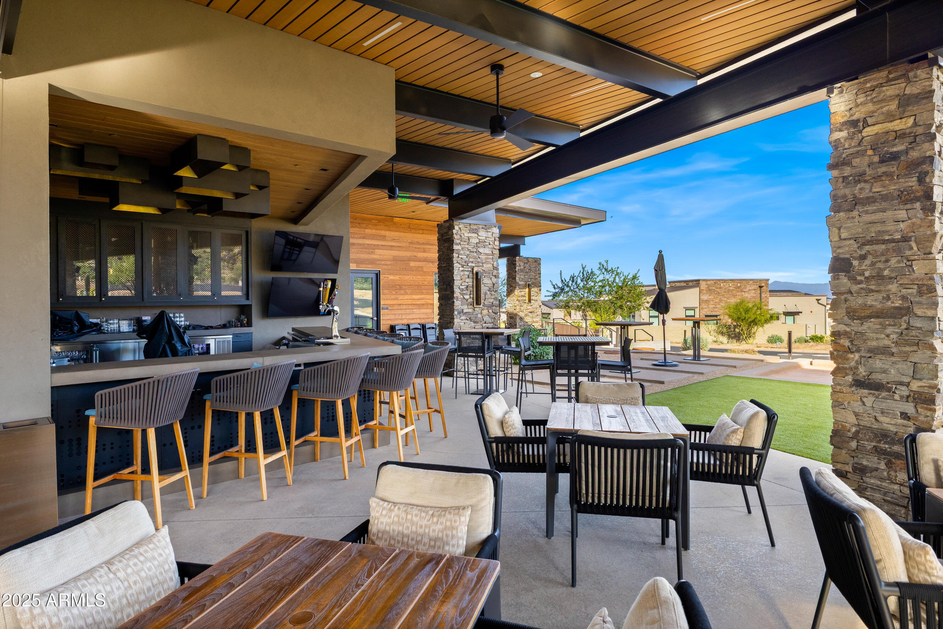 Scottsdale, Arizona, 85255, United States, 2 Bedrooms Bedrooms, ,3 BathroomsBathrooms,Residential,Active,1952594