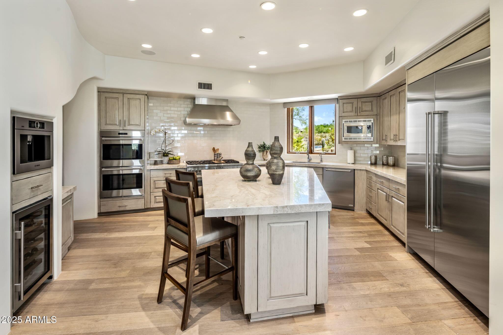 Scottsdale, Arizona, 85255, United States, 5 Bedrooms Bedrooms, ,6 BathroomsBathrooms,Residential,Active,1929782