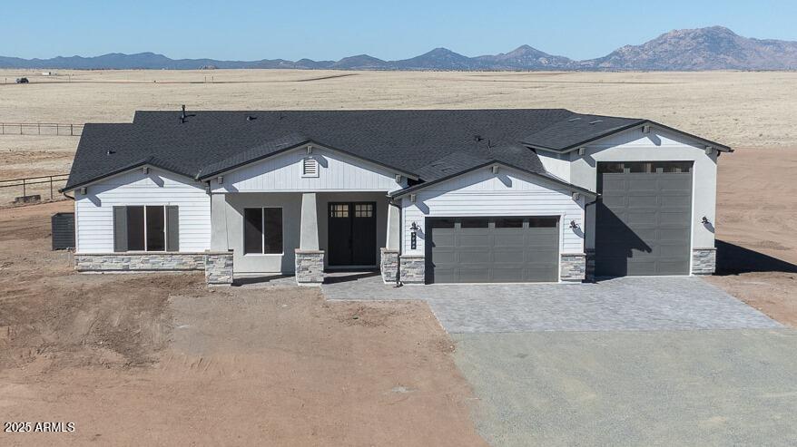 Prescott Valley, Arizona, 86315, United States, 4 Bedrooms Bedrooms, ,3 BathroomsBathrooms,Residential,Active,1772734