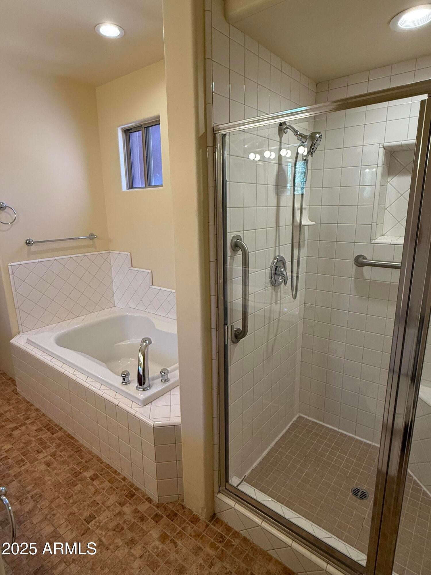 Sedona, Arizona, 86336, United States, 3 Bedrooms Bedrooms, ,3 BathroomsBathrooms,Residential,Active,1944285