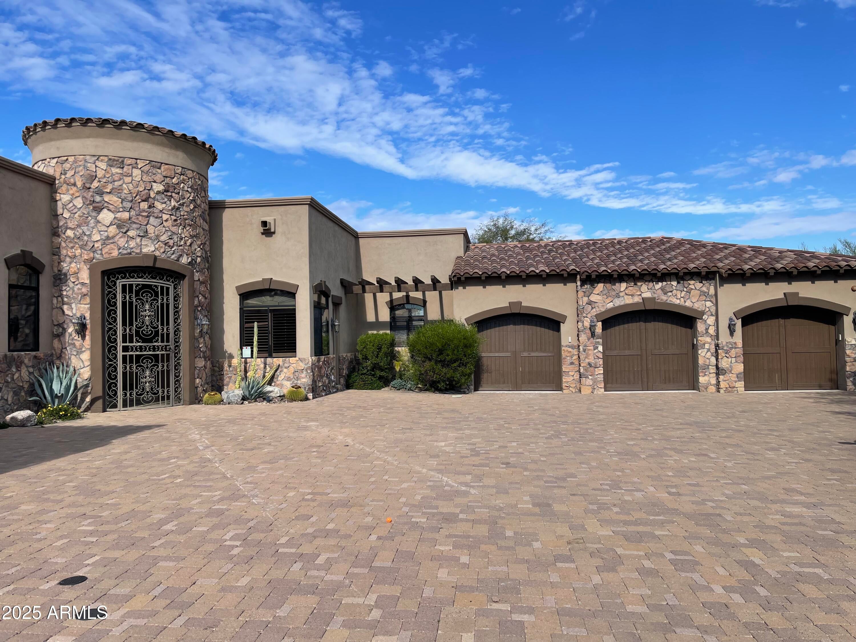 Scottsdale, Arizona, 85262, United States, 5 Bedrooms Bedrooms, ,5 BathroomsBathrooms,Residential,Active,2001364