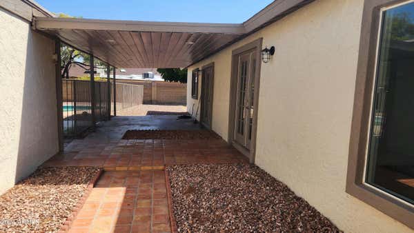 3017 W YUCCA ST, PHOENIX, AZ 85029, photo 5 of 32