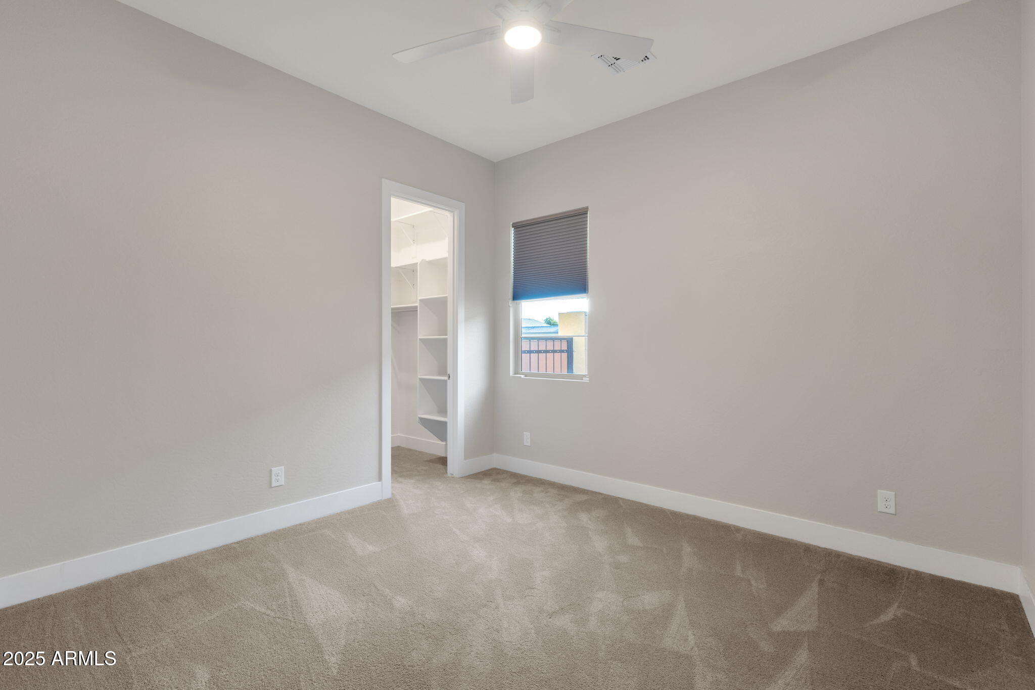 Gilbert, Arizona, 85298, United States, 5 Bedrooms Bedrooms, ,4 BathroomsBathrooms,Residential,Pending,1998605