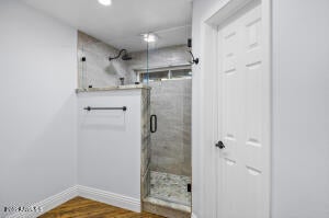 Flagstaff, Arizona, 86005, United States, 3 Bedrooms Bedrooms, ,3 BathroomsBathrooms,Residential,Active,2002672