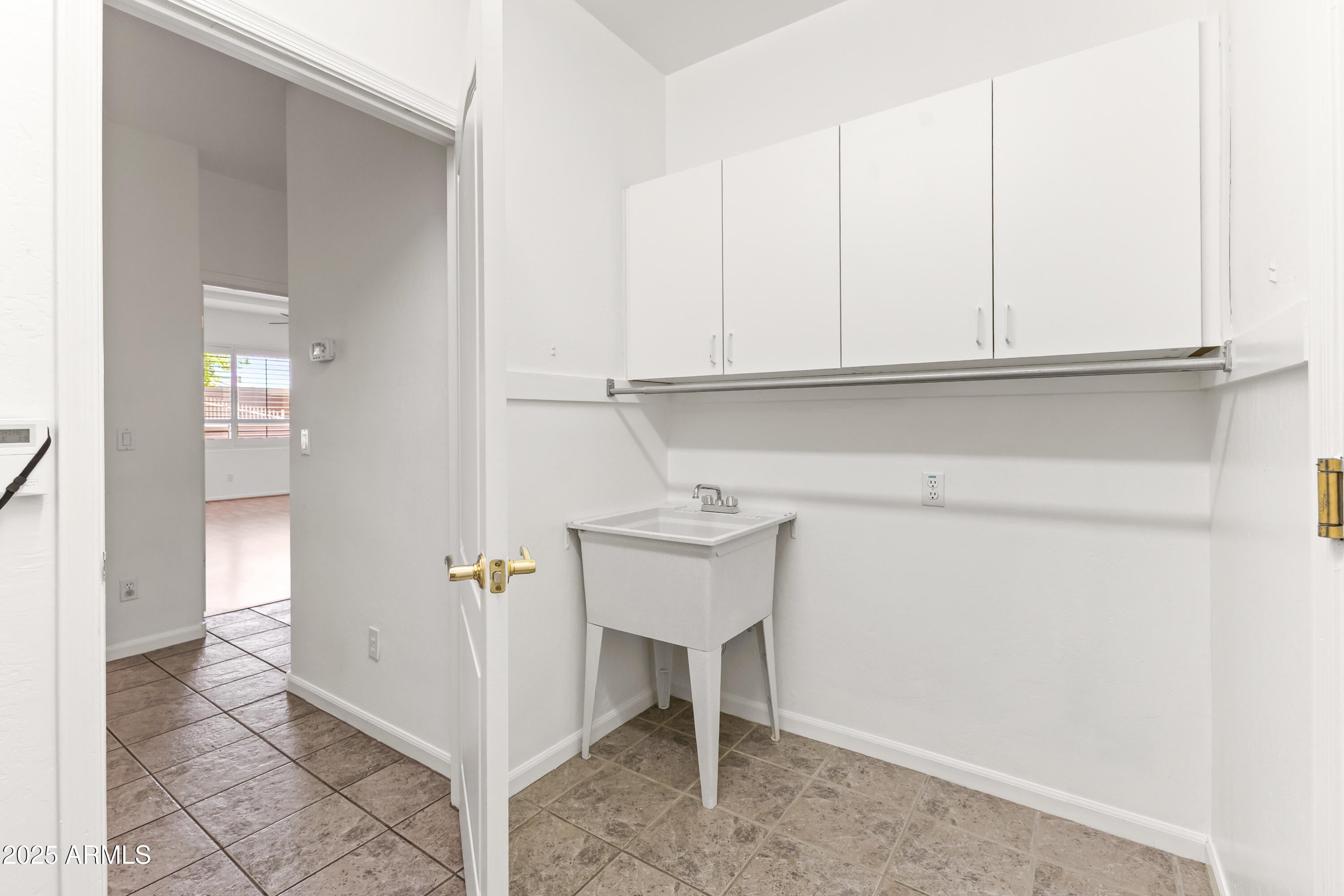 Scottsdale, Arizona, 85254, United States, 4 Bedrooms Bedrooms, ,3 BathroomsBathrooms,Residential,Active,1909908