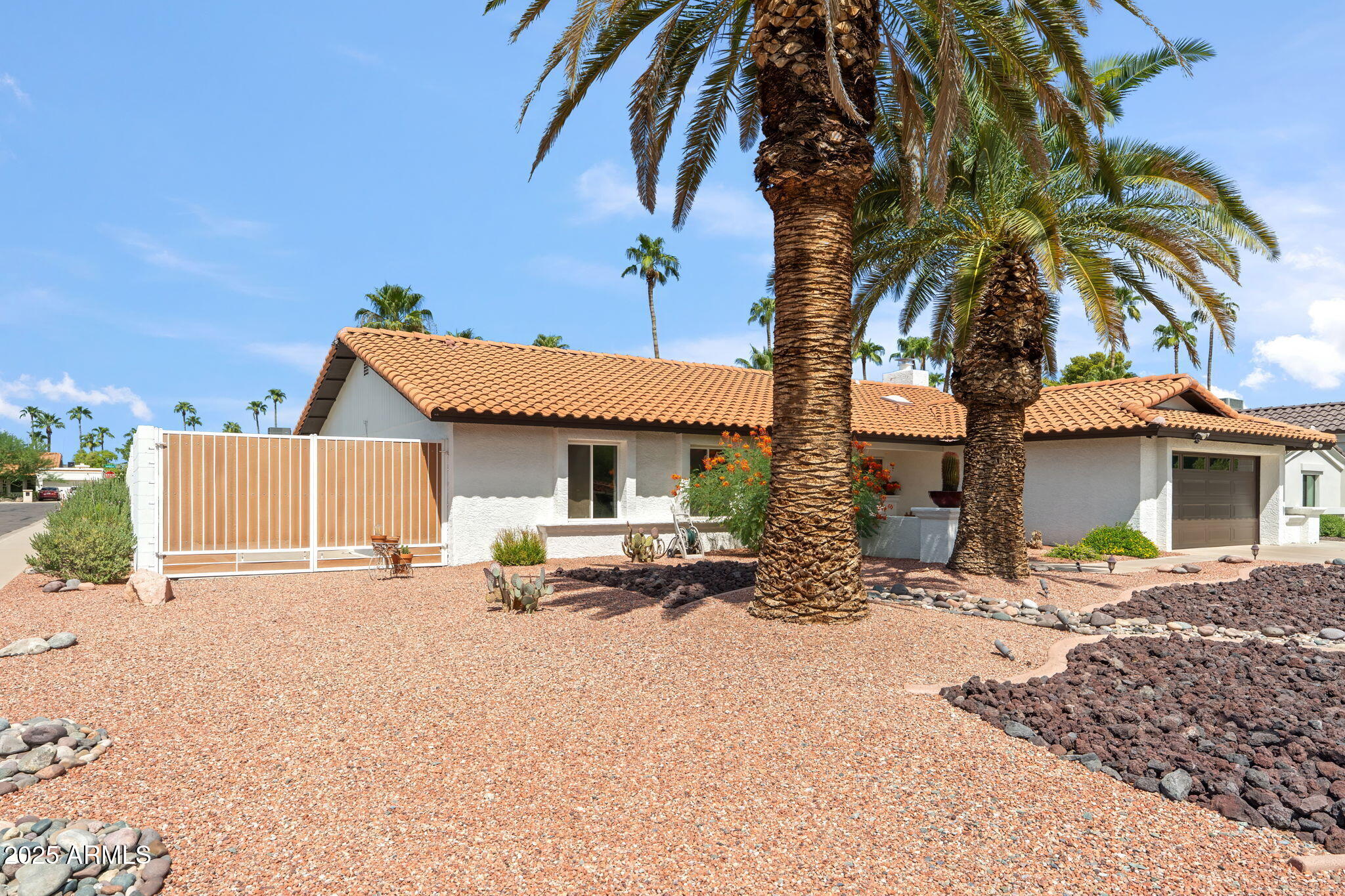 Scottsdale, Arizona, 85260, United States, 3 Bedrooms Bedrooms, ,4 BathroomsBathrooms,Residential,Active,1996578