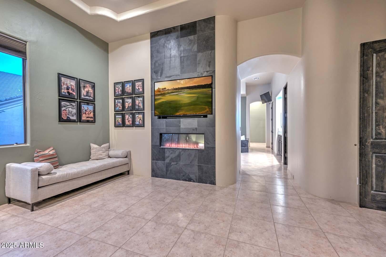 Peoria, Arizona, 85383, United States, 3 Bedrooms Bedrooms, ,4 BathroomsBathrooms,Residential,Active,1943830