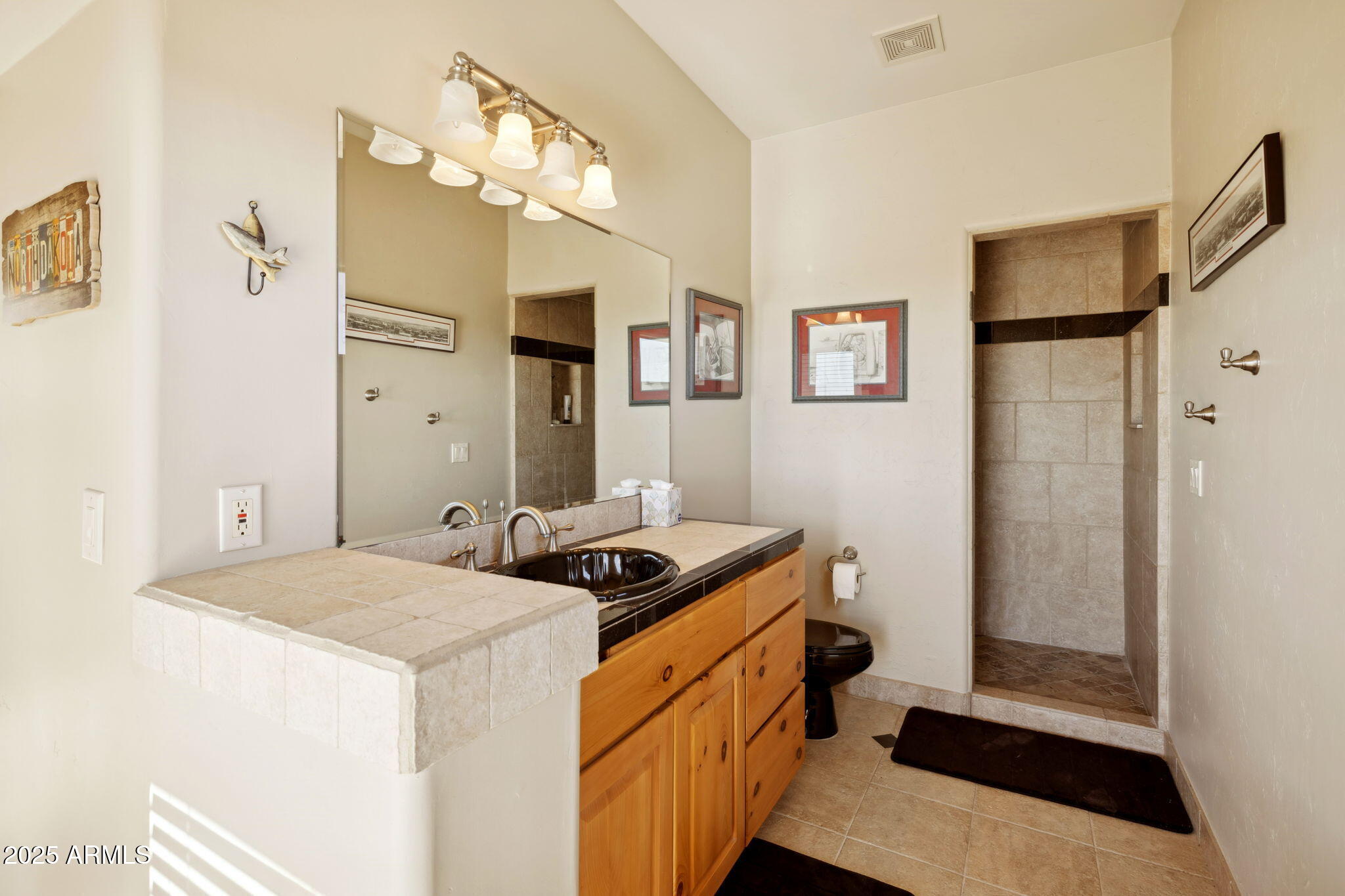 Fountain Hills, Arizona, 85268, United States, 4 Bedrooms Bedrooms, ,5 BathroomsBathrooms,Residential,Active,2003567