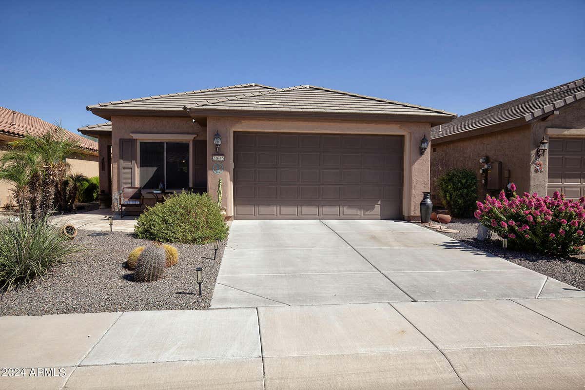 21645 N 261ST AVE, BUCKEYE, AZ 85396, photo 1 of 48