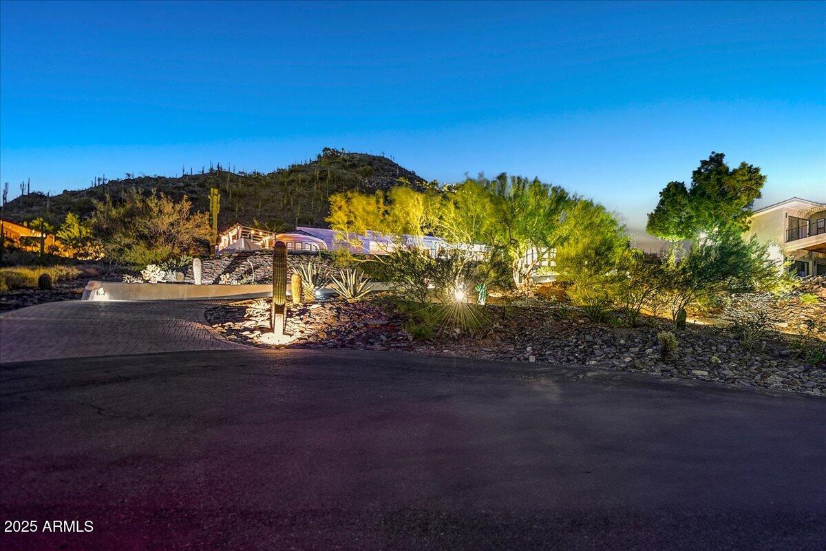 Carefree, Arizona, 85377, United States, 4 Bedrooms Bedrooms, ,5 BathroomsBathrooms,Residential,Active,1862909