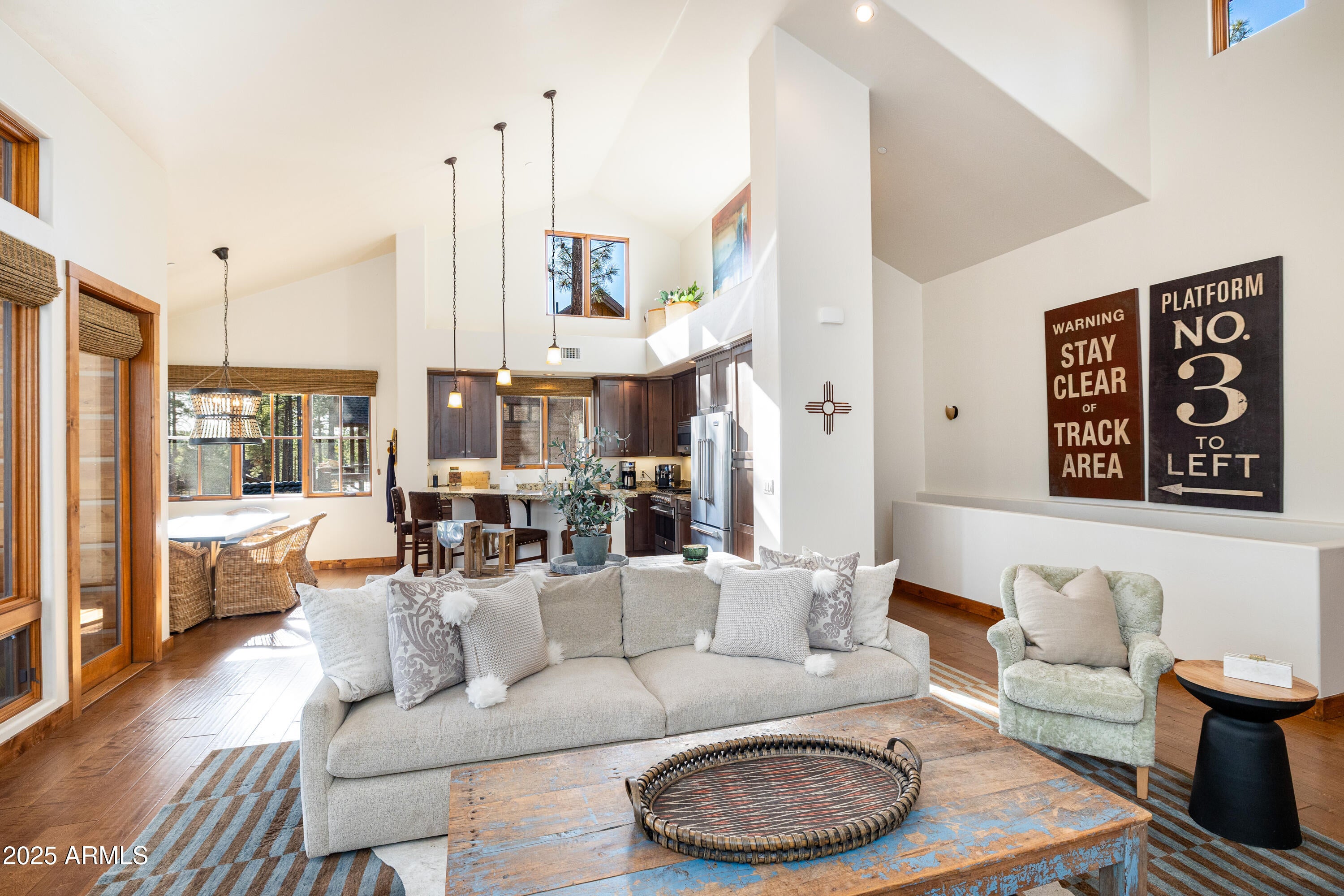 Flagstaff, Arizona, 86005, United States, 4 Bedrooms Bedrooms, ,5 BathroomsBathrooms,Residential,Active,1756450