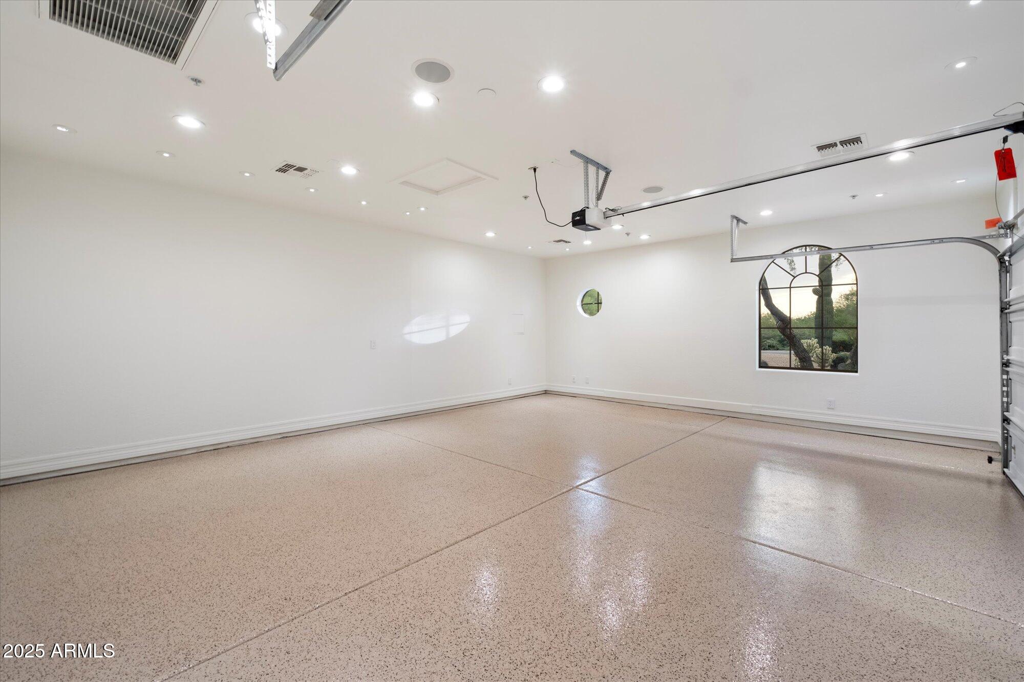 Scottsdale, Arizona, 85266, United States, 5 Bedrooms Bedrooms, ,7 BathroomsBathrooms,Residential,Active,1914791