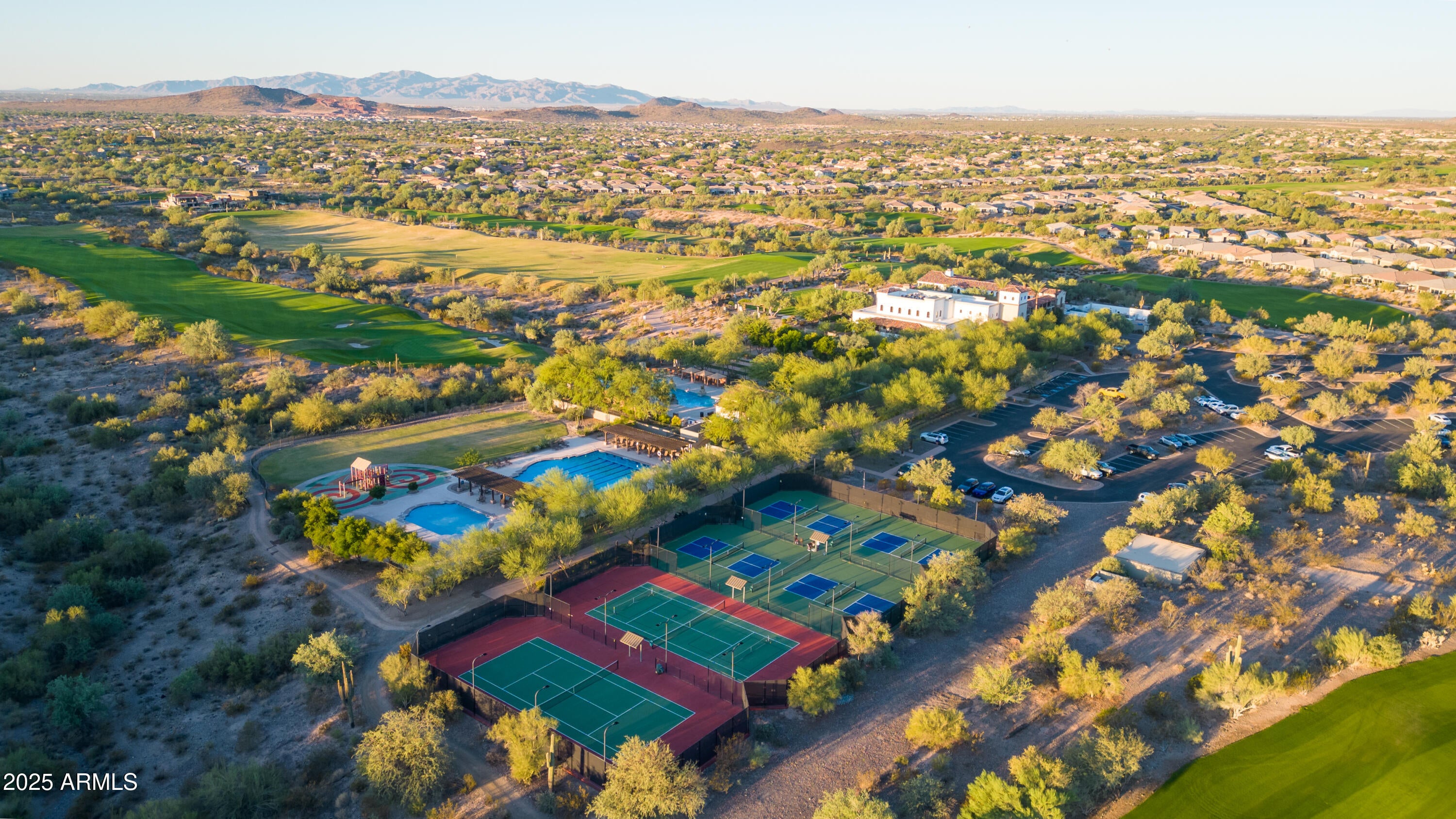Peoria, Arizona, 85383, United States, 4 Bedrooms Bedrooms, ,4 BathroomsBathrooms,Residential,Active,1764529