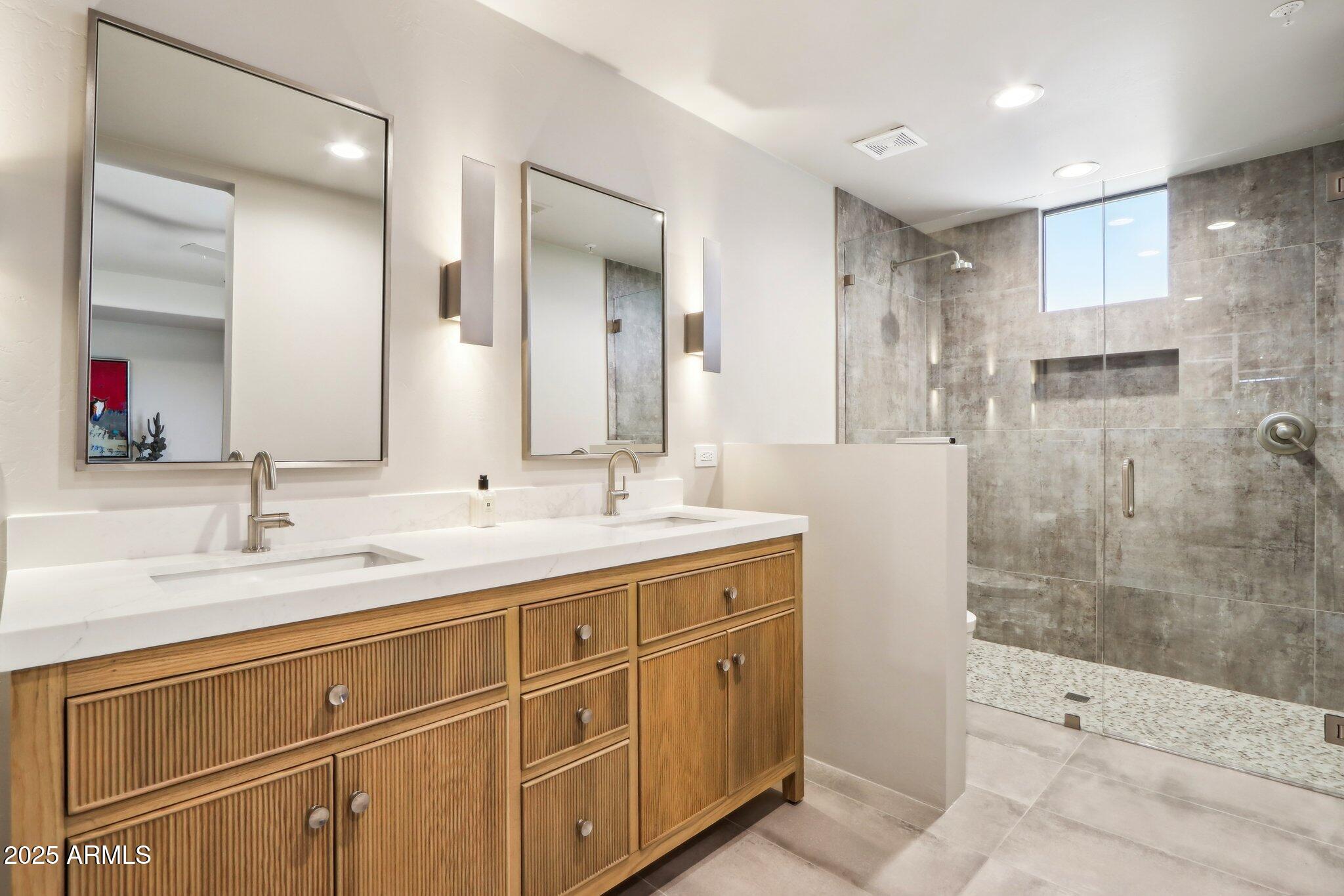 Scottsdale, Arizona, 85262, United States, 3 Bedrooms Bedrooms, ,4 BathroomsBathrooms,Residential,Active,1922527