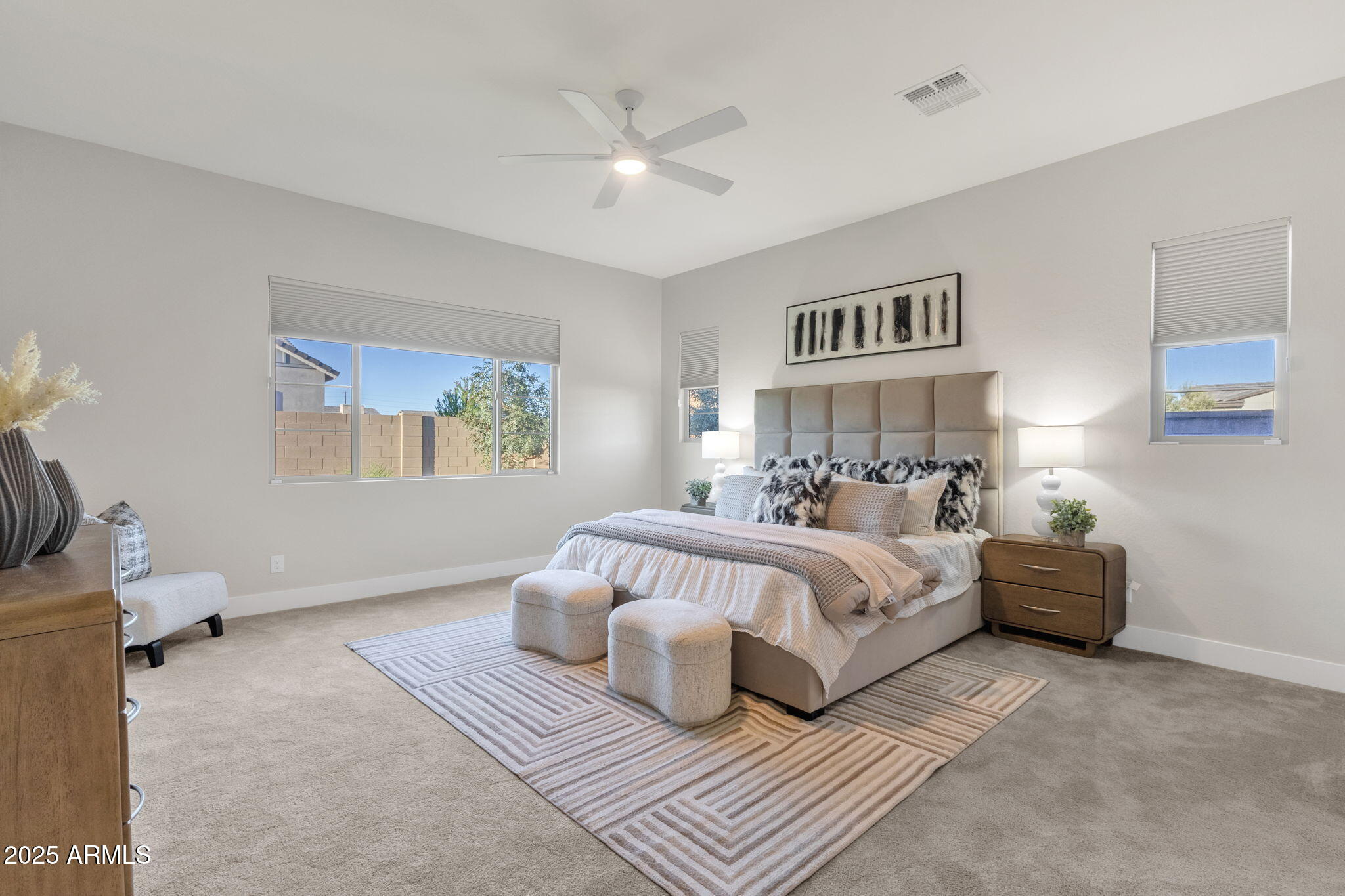 Gilbert, Arizona, 85298, United States, 5 Bedrooms Bedrooms, ,4 BathroomsBathrooms,Residential,Pending,1998605